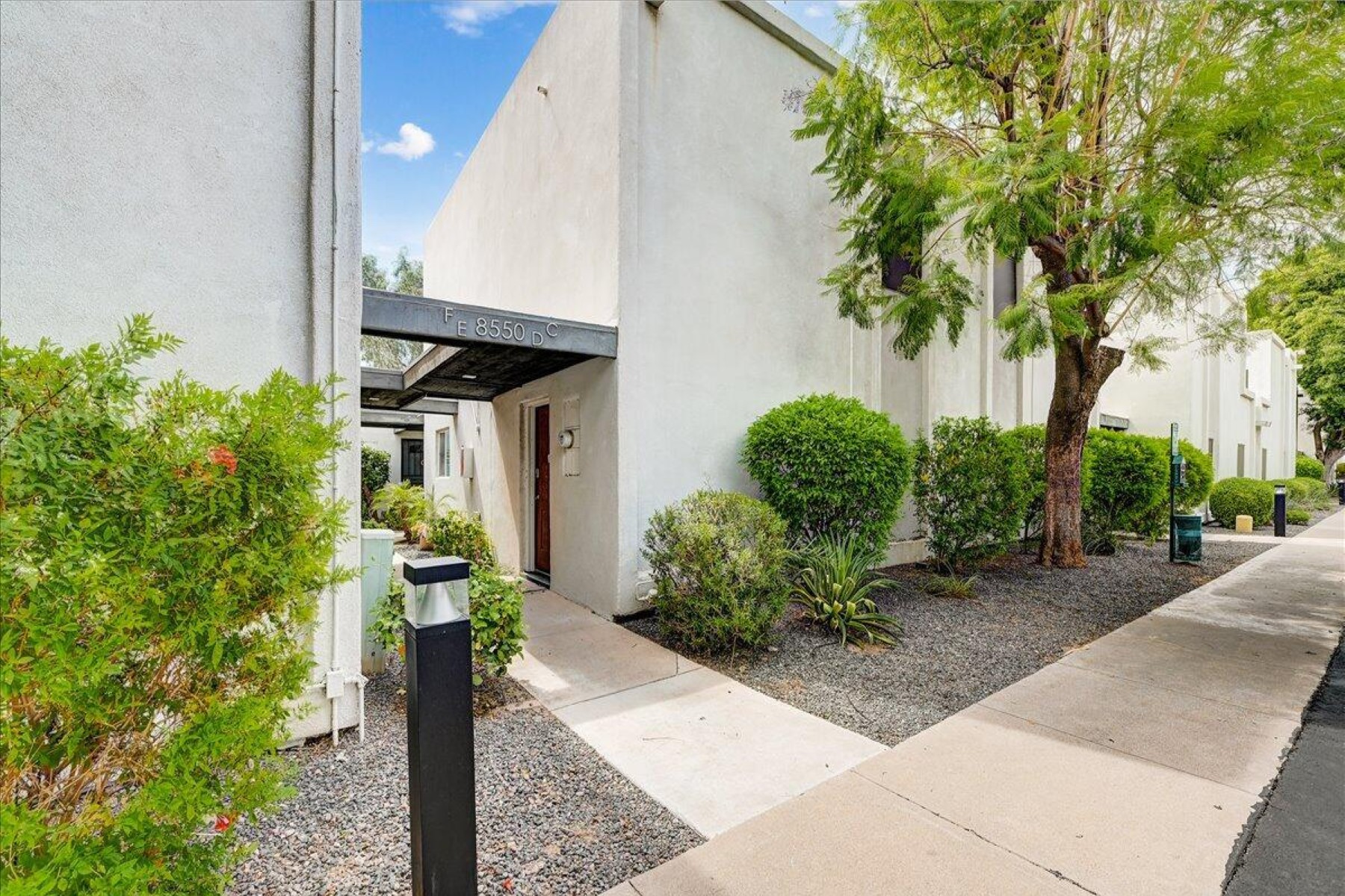  8550 E Indian School Road ¦Scottsdale, AZ - 物件實景