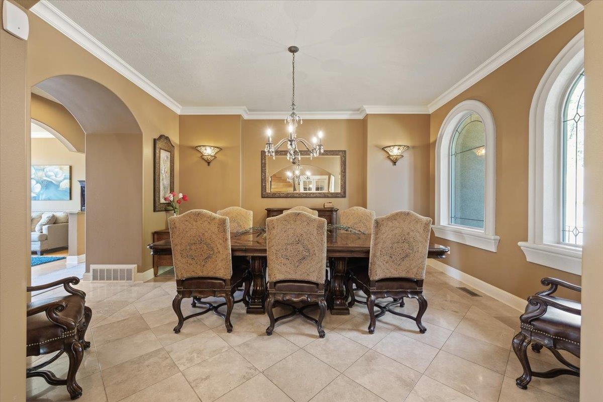 Spokane, Washington, 99224, United States, 5 Bedrooms Bedrooms, ,6 BathroomsBathrooms,Residential,For Sale,2000632