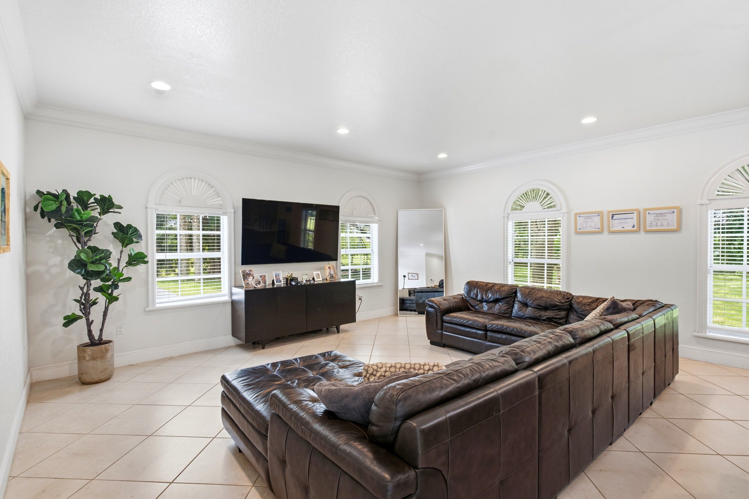  17920 SW 15th ST, Miami, FL, 33187 - 物件實景