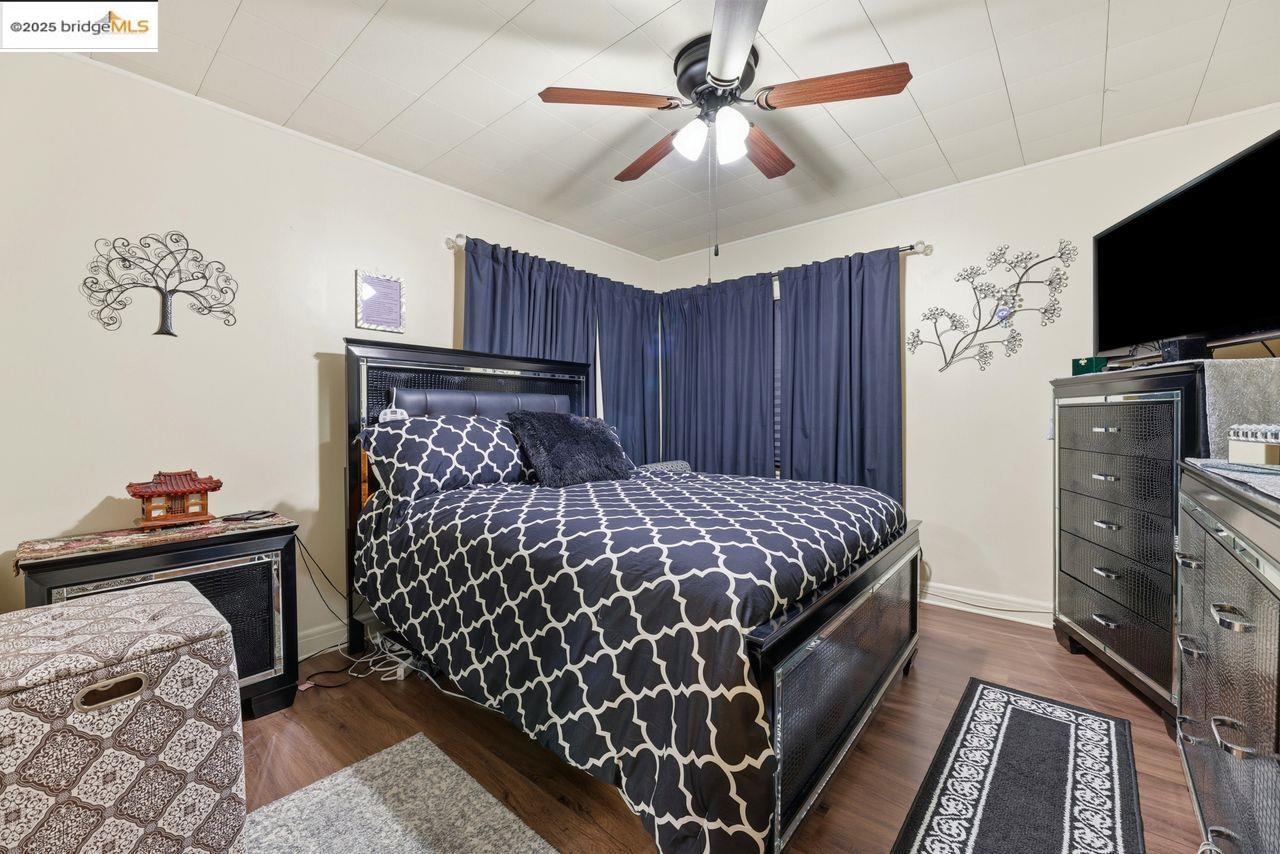 Oakland, California, 94619, United States, 4 Bedrooms Bedrooms, ,1 BathroomBathrooms,Residential,For Sale,1993166