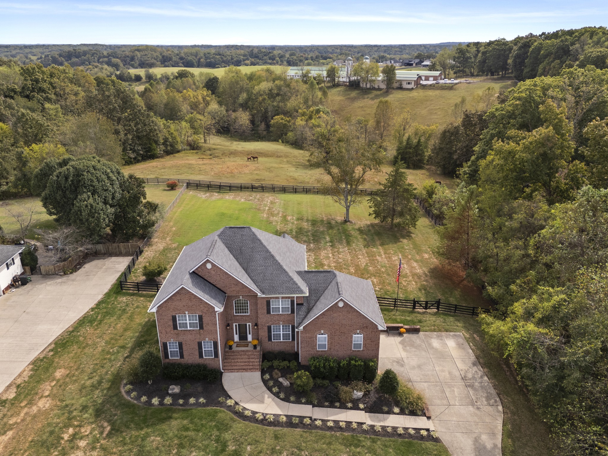  1031 Ridglea Dr, Burns, TN, 37029 - 物件實景