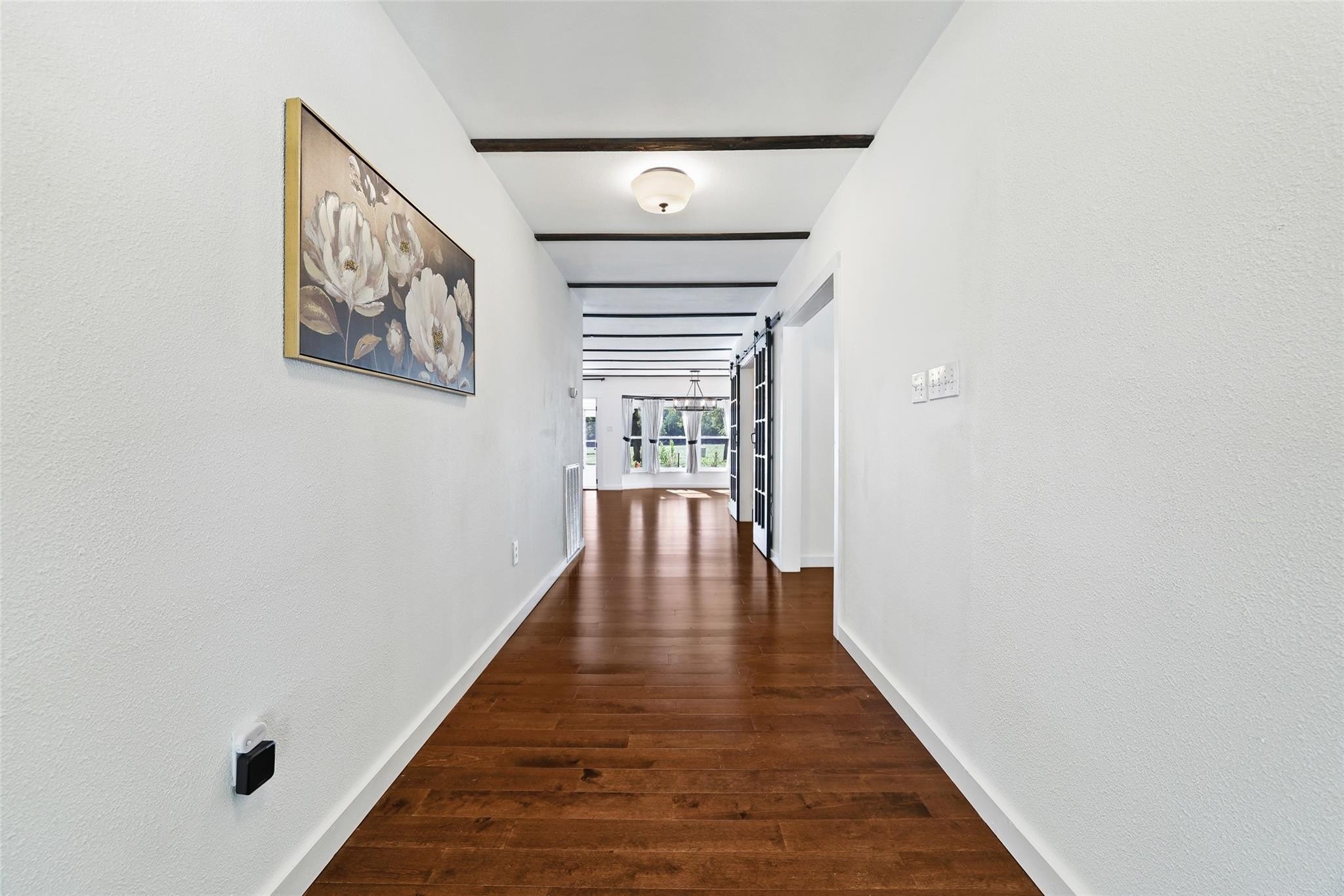 Georgetown, Texas, 78633, United States, 4 Bedrooms Bedrooms, ,2 BathroomsBathrooms,Residential,For Sale,1989896