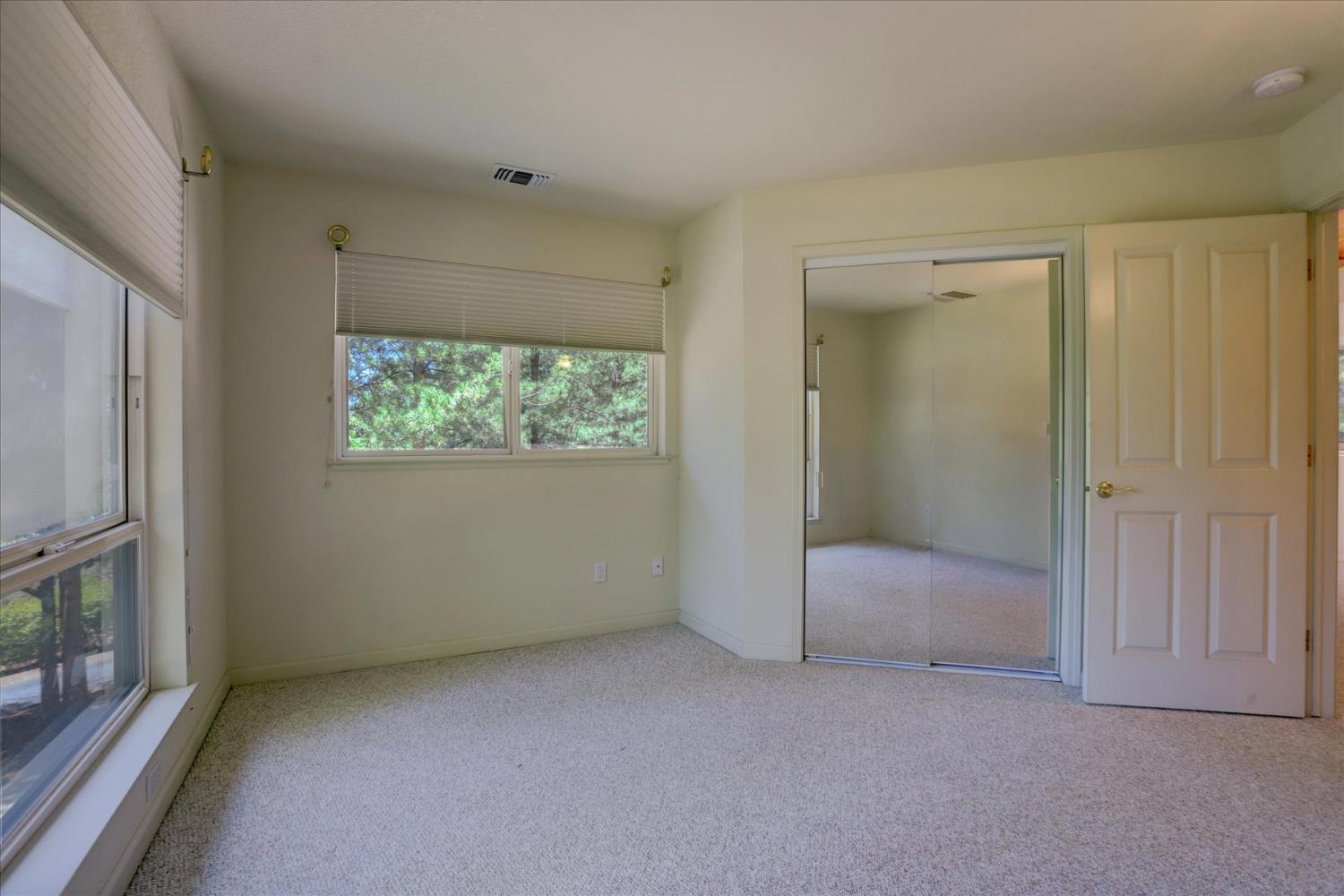 Nevada City, California, 95959, United States, 3 Bedrooms Bedrooms, ,3 BathroomsBathrooms,Residential,For Sale,1928446