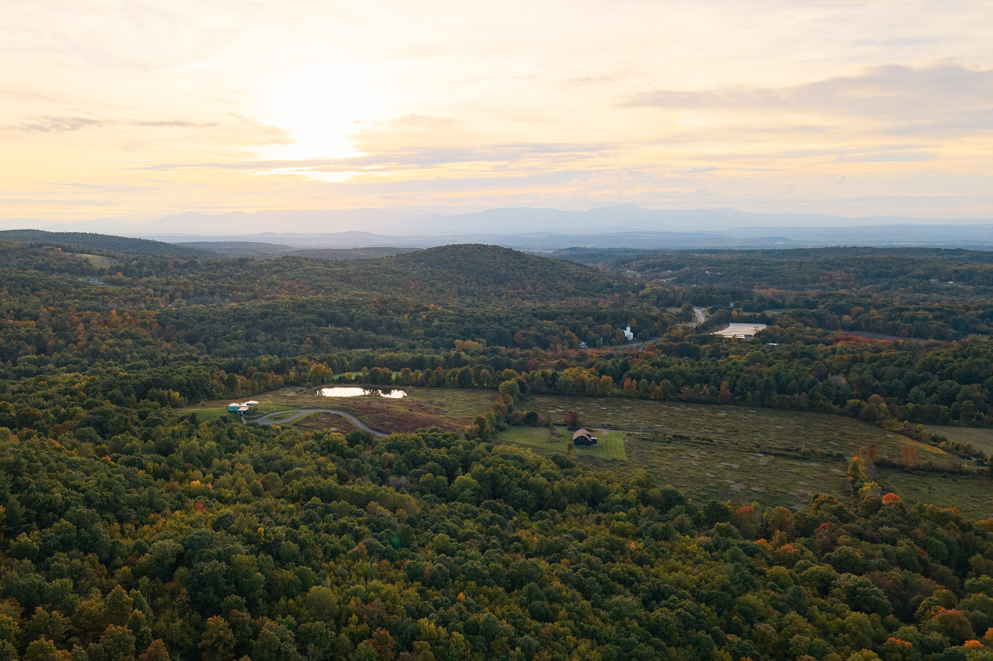  837 Carlson Road, Craryville, NY 12521 - 物件實景