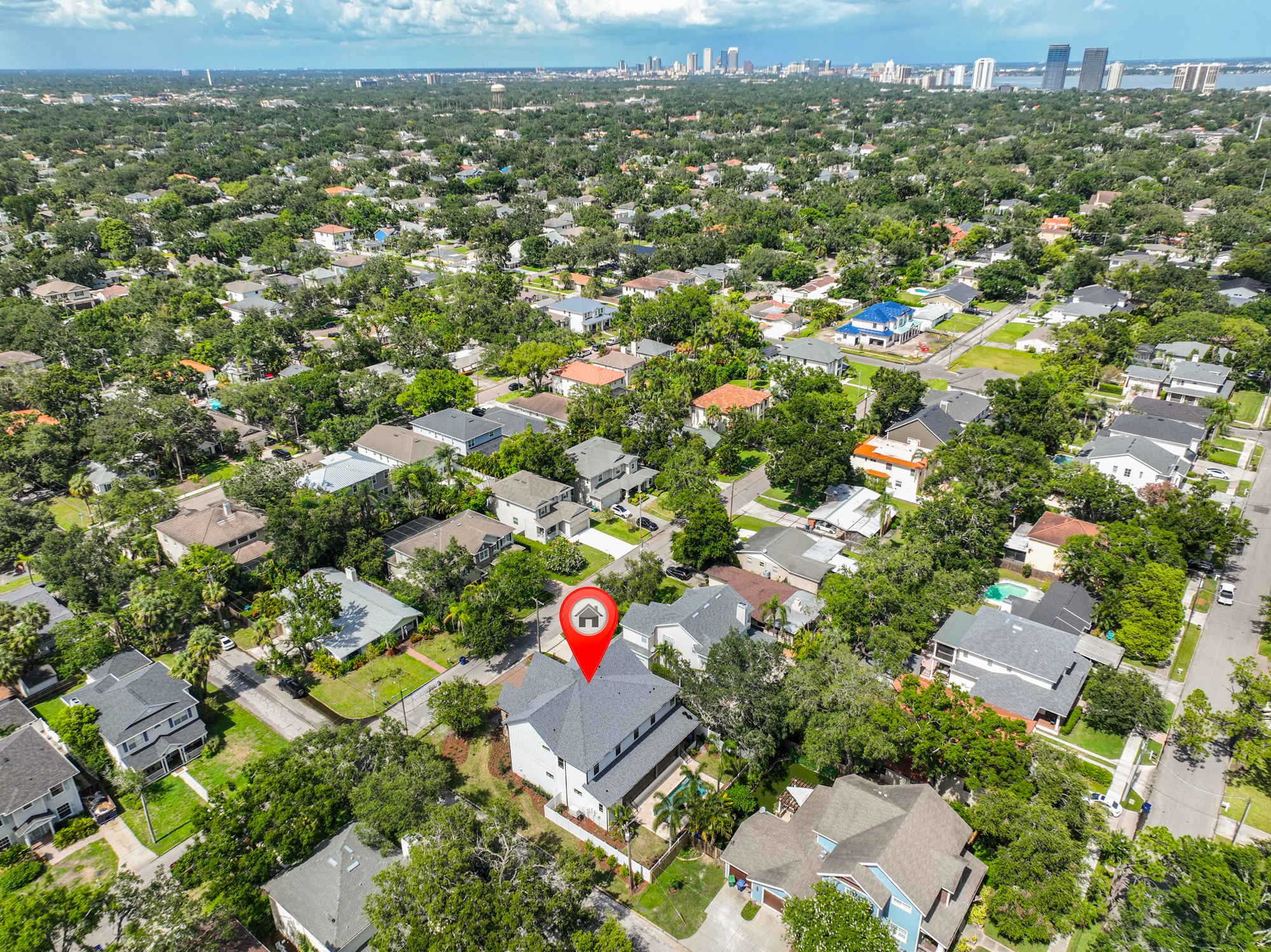 Tampa, Florida, 33629, United States, 5 Bedrooms Bedrooms, ,6 BathroomsBathrooms,Residential,For Sale,1974483