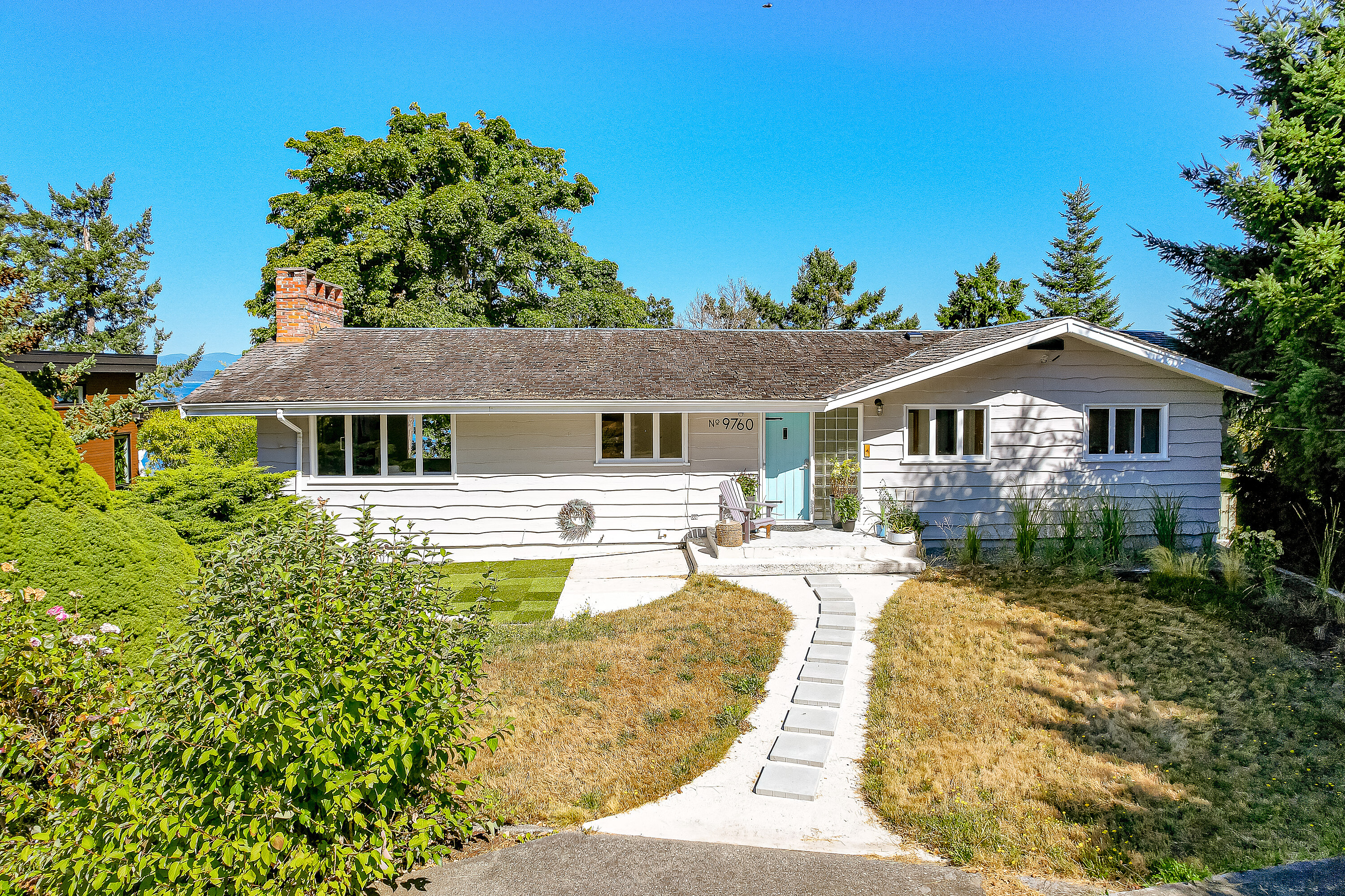  Prime Waterfront Home - 物件實景