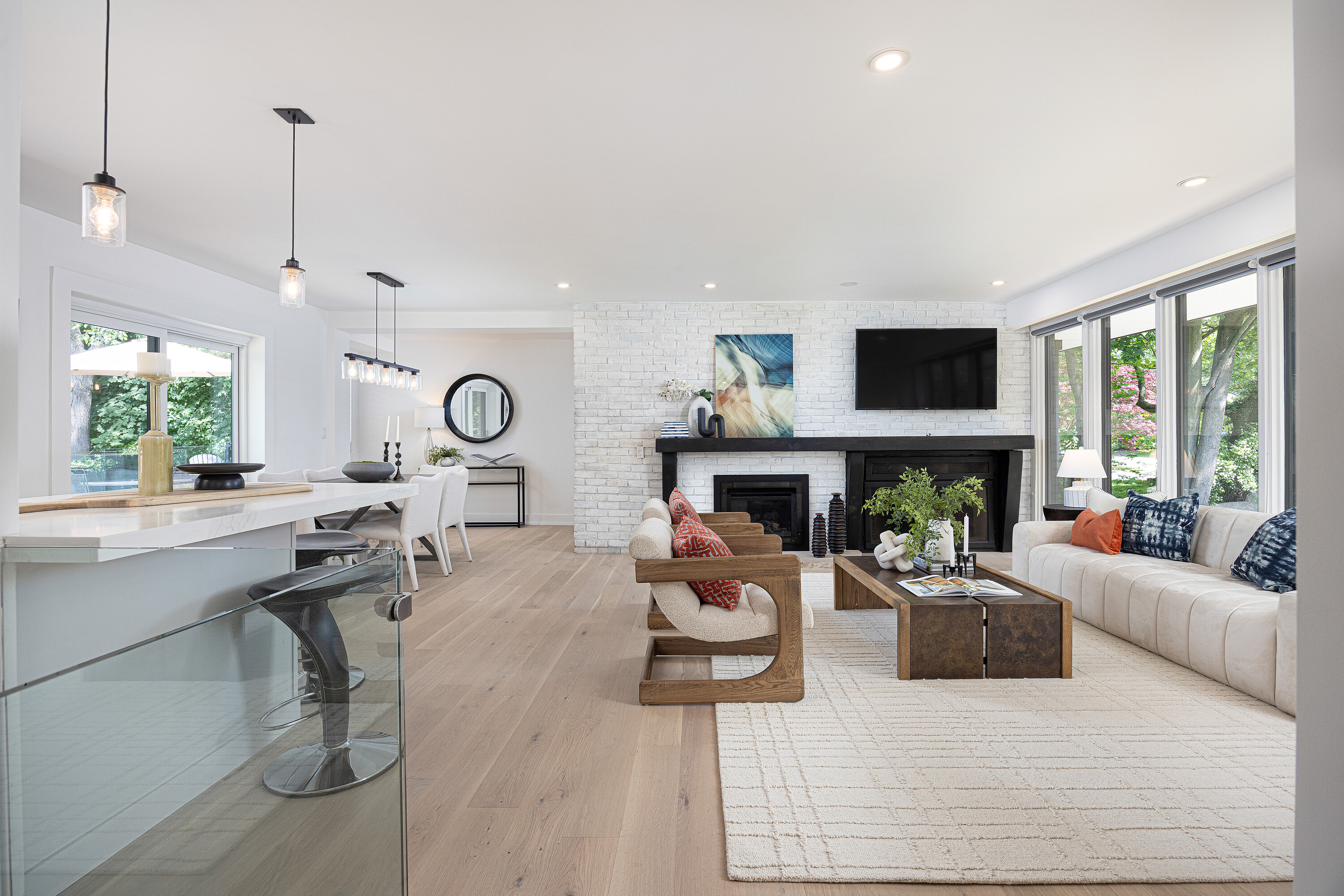  Prestigious Eastlake Community - 物件實景