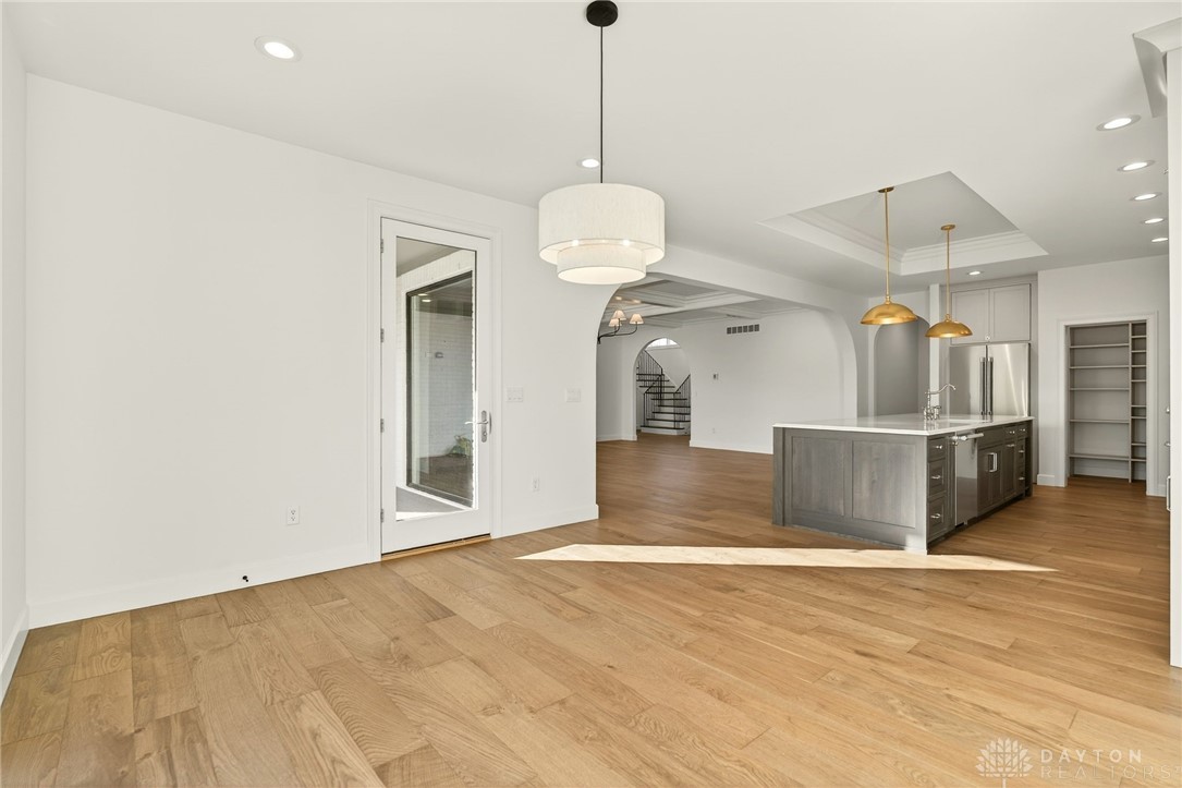 Washington Twp, Ohio, 45458, United States, 5 Bedrooms Bedrooms, ,5 BathroomsBathrooms,Residential,For Sale,1988352