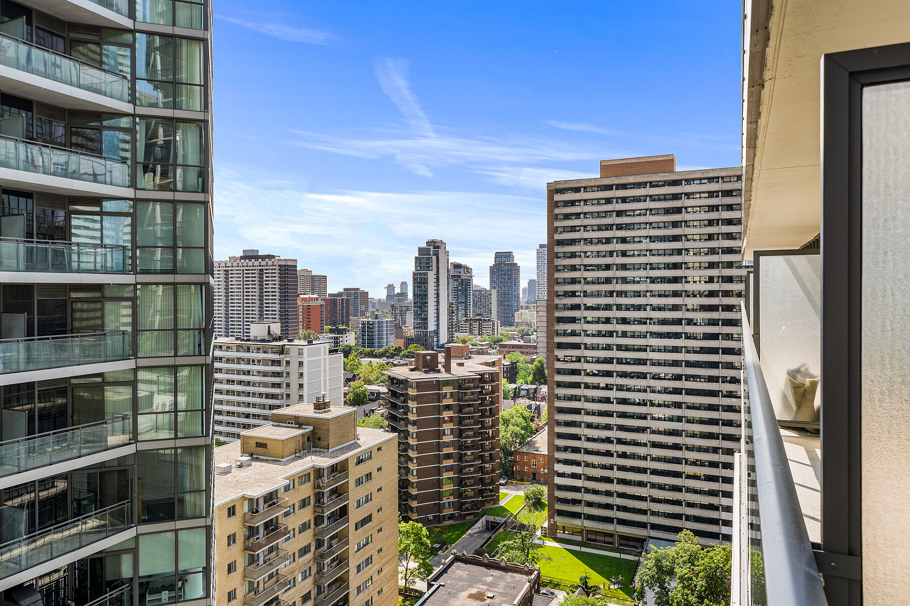  Toronto, Greater Toronto Area - 物件實景