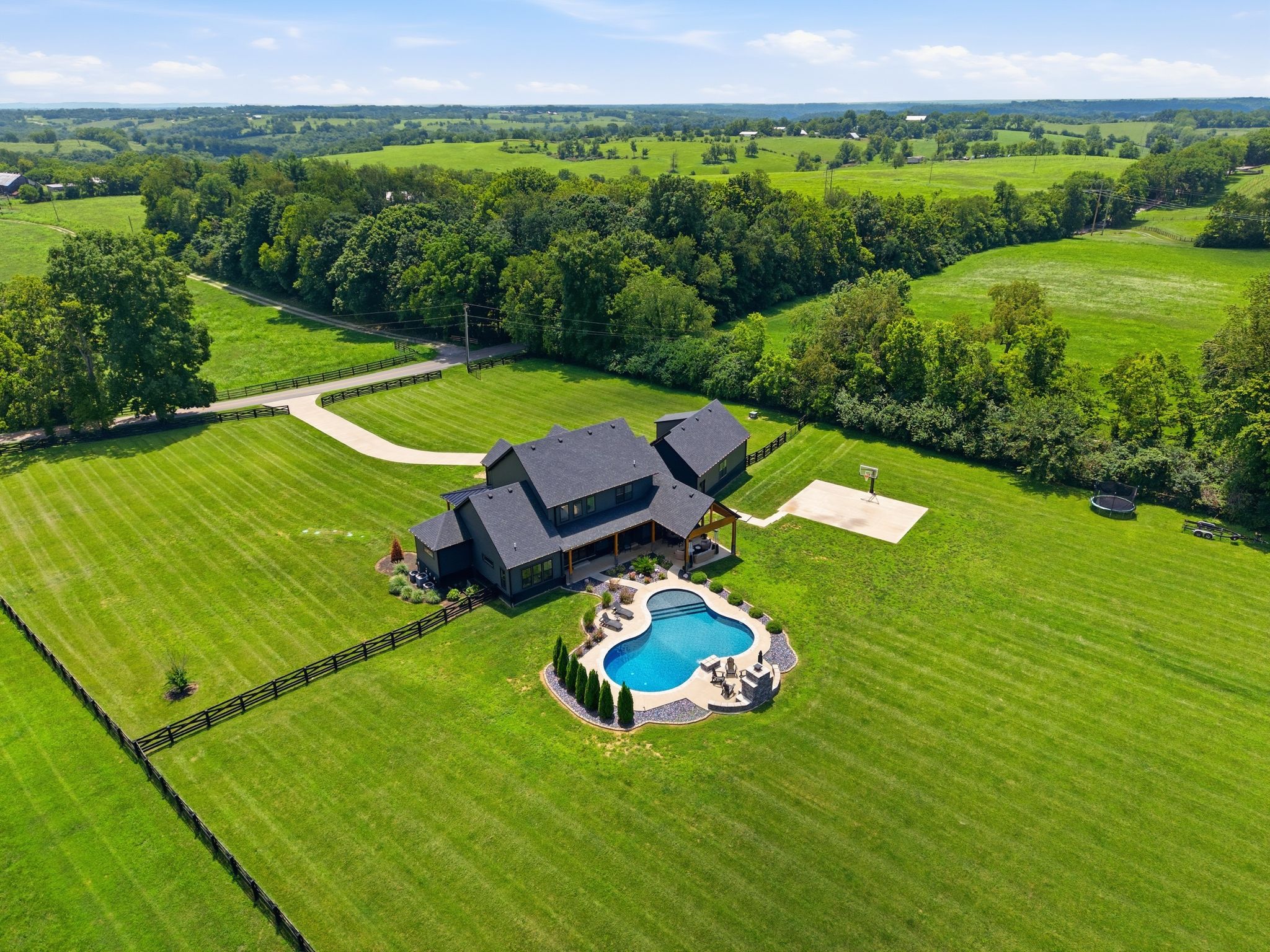  5039 Combs Ferry Road - 物件實景