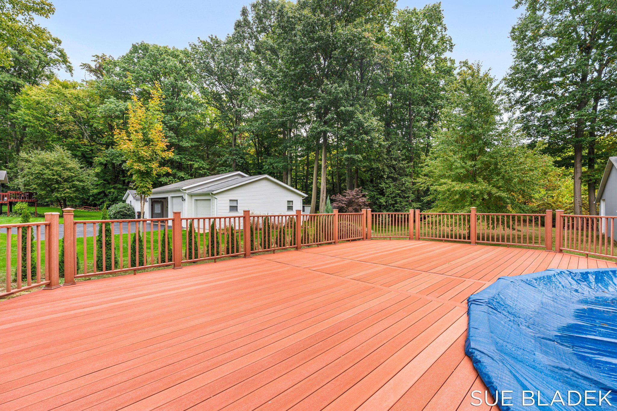 Fennville, Michigan, 49408, United States, 4 Bedrooms Bedrooms, ,4 BathroomsBathrooms,Residential,For Sale,1966449