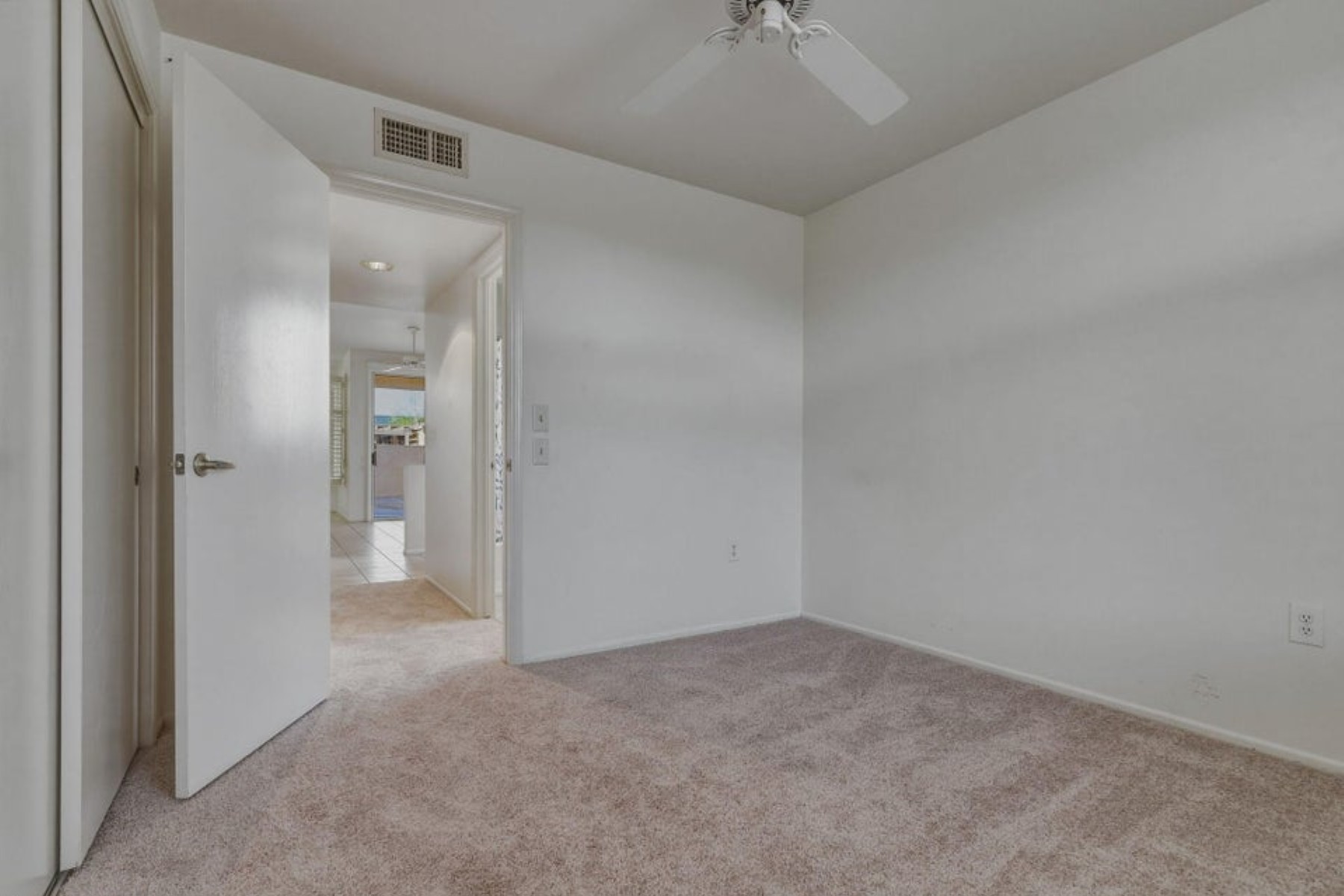  18846 N Palomar Drive¦Sun City West, AZ - 物件實景