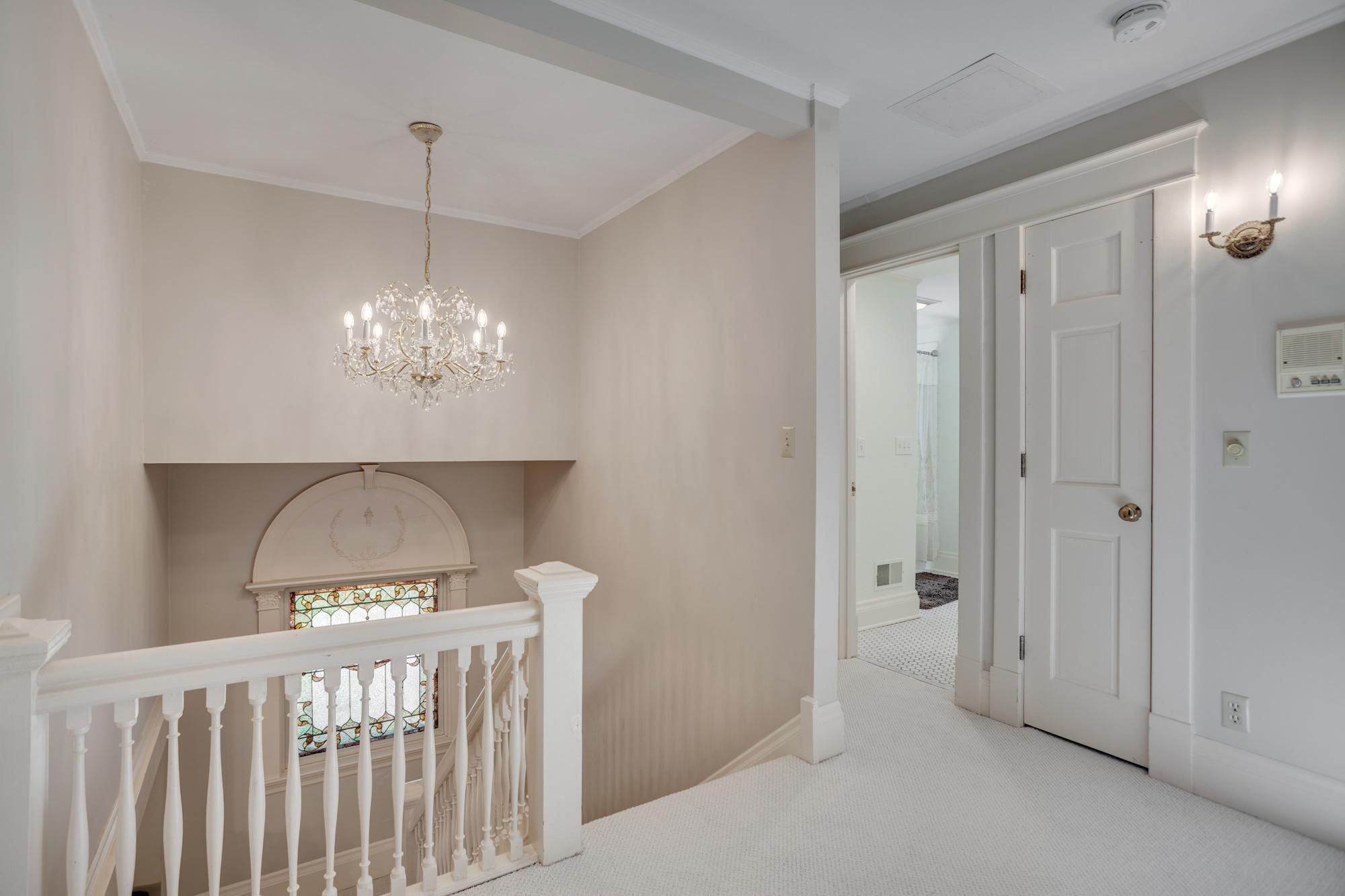 Minneapolis, Minnesota, 55408, United States, 5 Bedrooms Bedrooms, ,2 BathroomsBathrooms,Residential,For Sale,1960764