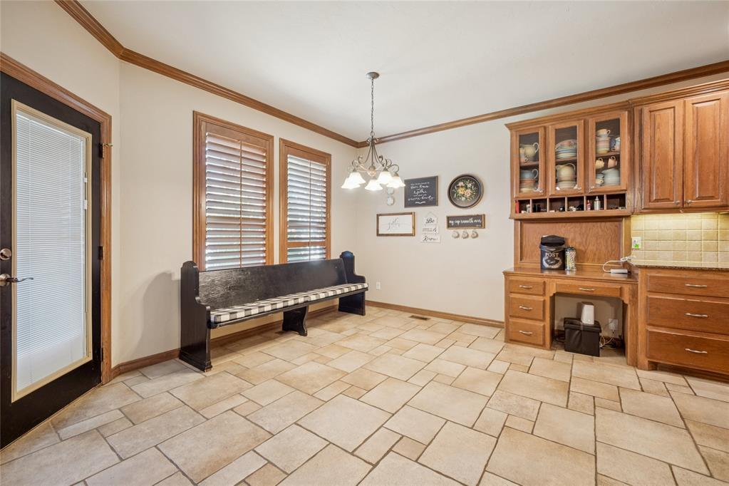 Edmond, Oklahoma, 73013, United States, 4 Bedrooms Bedrooms, ,5 BathroomsBathrooms,Residential,For Sale,1912730