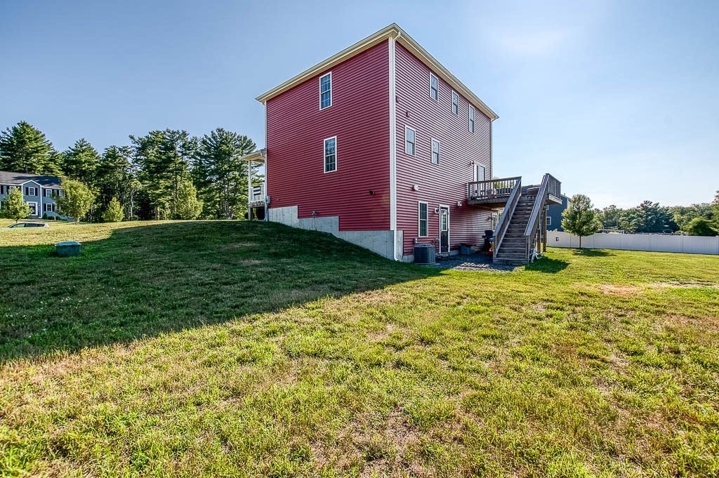 Lakeville, Massachusetts, 02347, United States, 3 Bedrooms Bedrooms, ,3 BathroomsBathrooms,Residential,For Sale,1921746