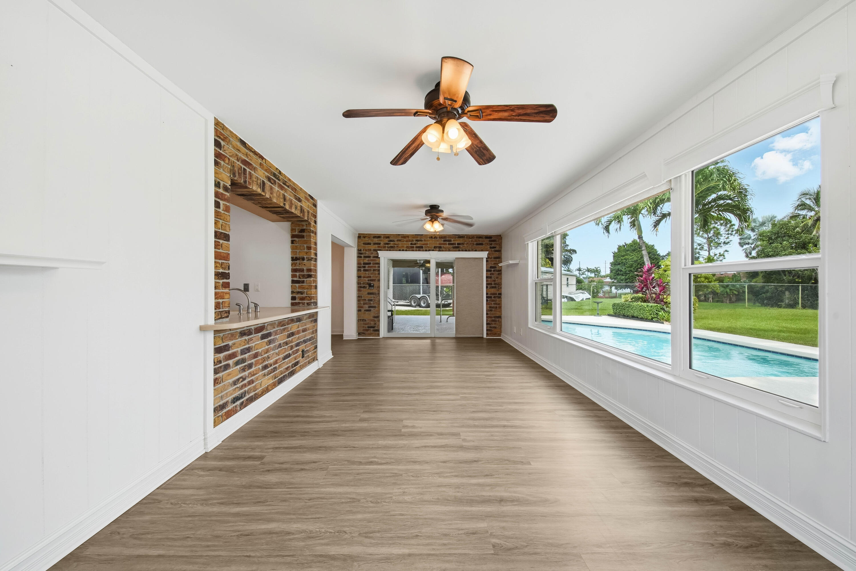 Royal Palm Beach, Florida, 33411, United States, 3 Bedrooms Bedrooms, ,3 BathroomsBathrooms,Residential,For Sale,1970121