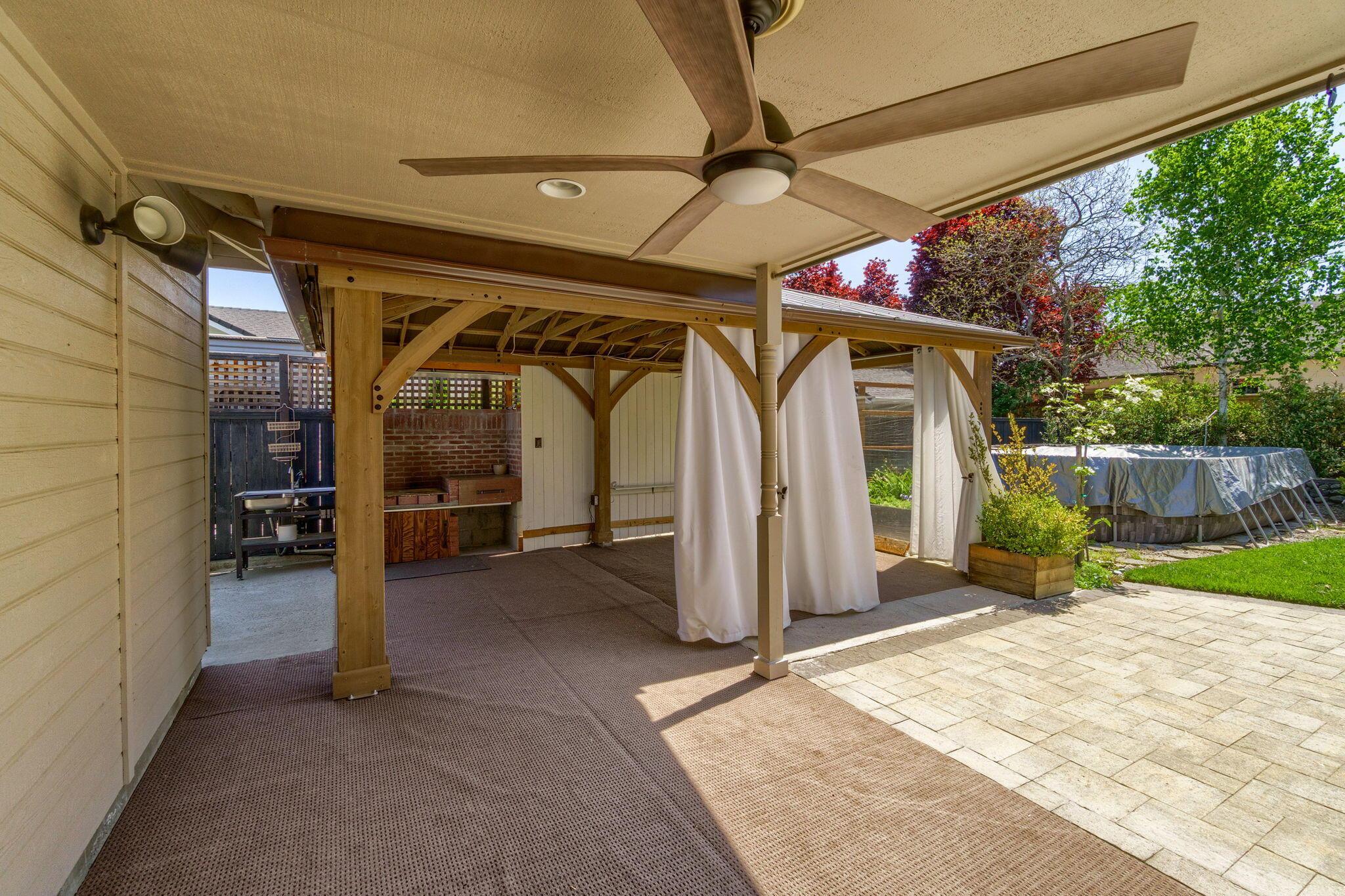 Central Point, Oregon, 97502, United States, 3 Bedrooms Bedrooms, ,2 BathroomsBathrooms,Residential,For Sale,1793291