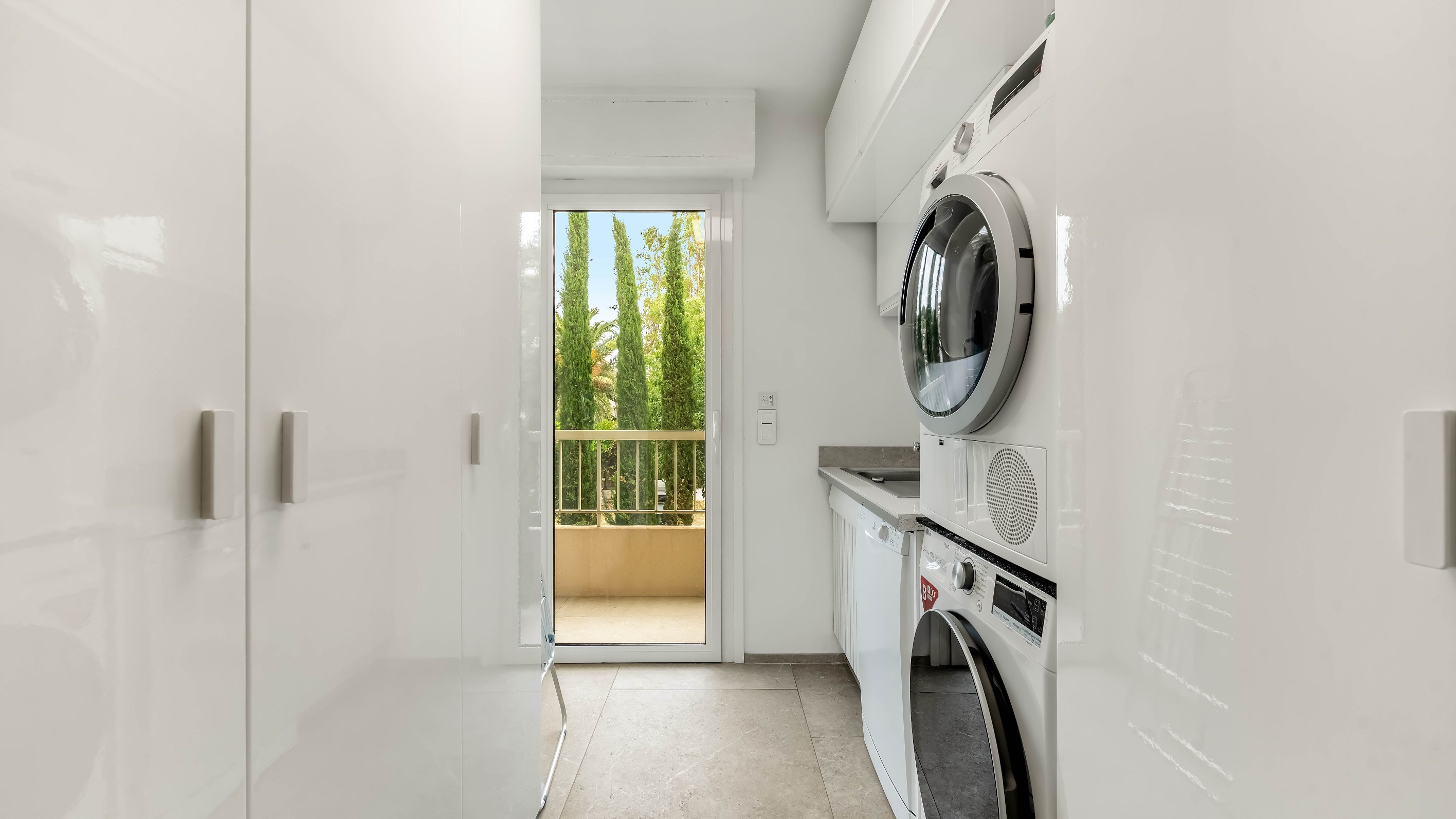  Waterfront 3 bedrooms apartment with private beach access near Saint-Tropez vil… - 物件實景