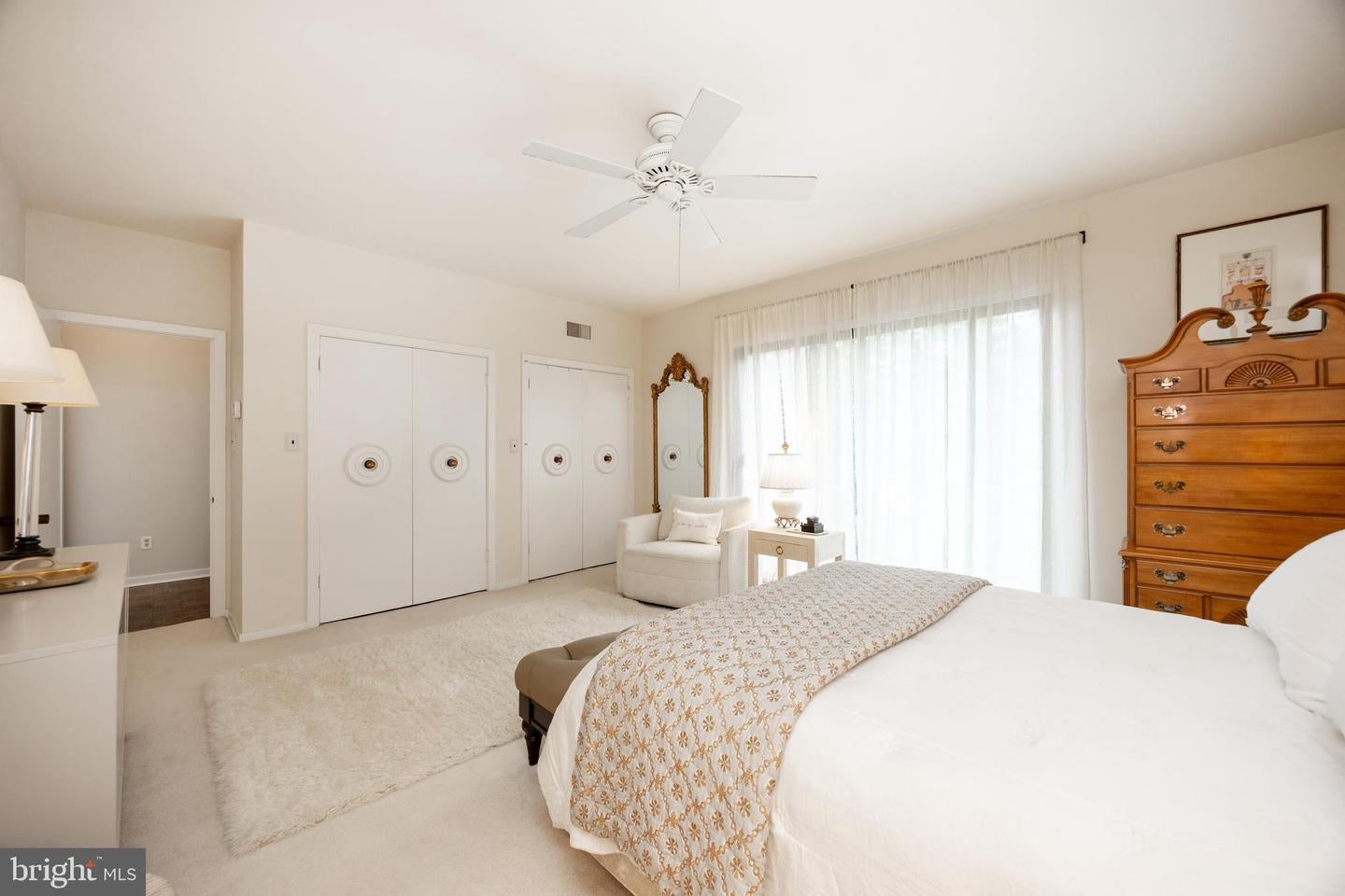 DEVON, Pennsylvania, 19333, United States, 2 Bedrooms Bedrooms, ,3 BathroomsBathrooms,Residential,For Sale,1980248