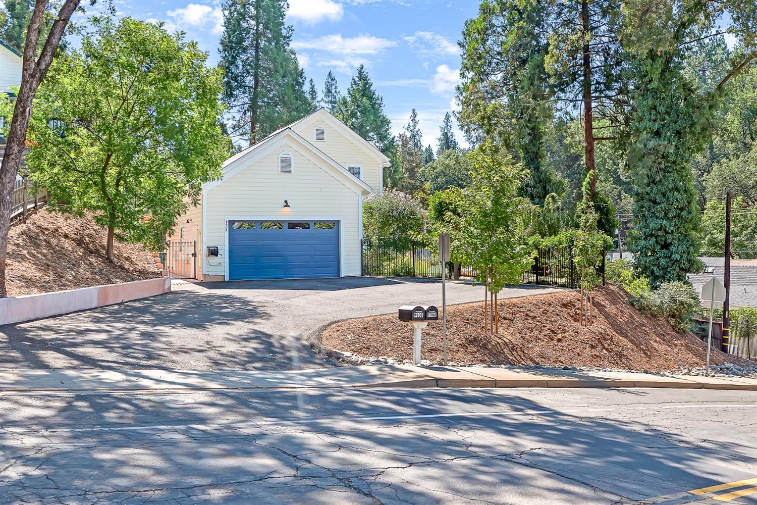 Placerville, California, 95667, United States, 4 Bedrooms Bedrooms, ,2 BathroomsBathrooms,Residential,For Sale,1978862