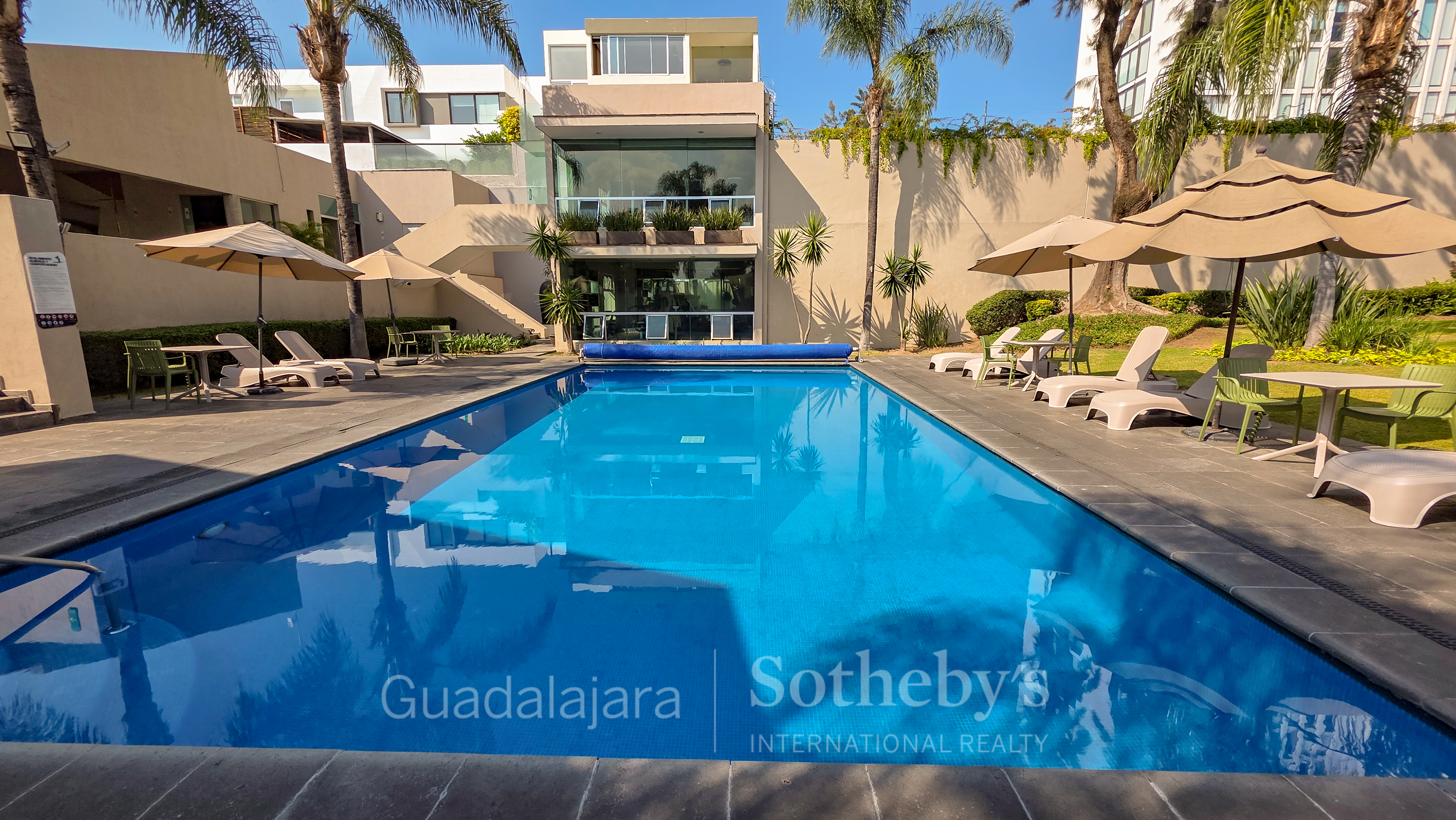  Casa duplex en condominio Puerta del Valle en venta - 物件實景