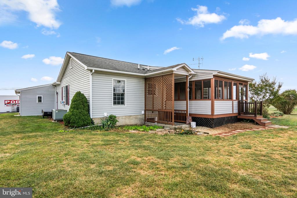 Frederick, Maryland, 21703, United States, 3 Bedrooms Bedrooms, ,3 BathroomsBathrooms,Residential,For Sale,1935163