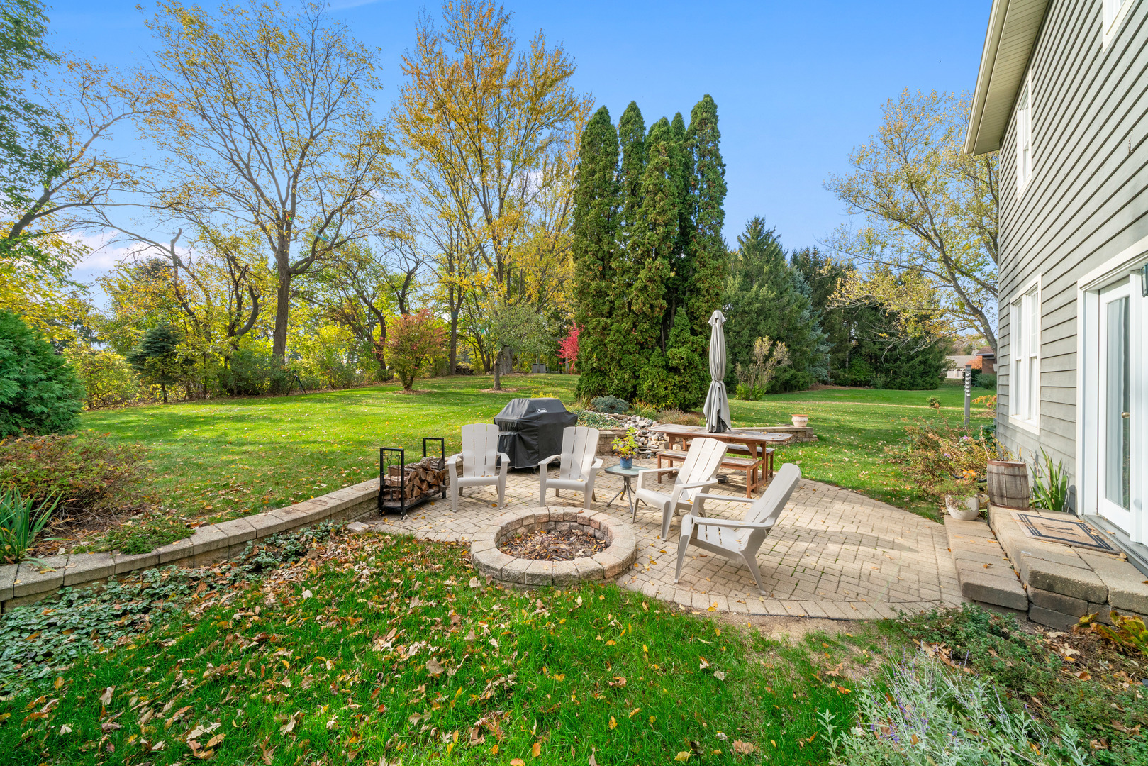 Elburn, Illinois, 60119, United States, 5 Bedrooms Bedrooms, ,3 BathroomsBathrooms,Residential,For Sale,1986331