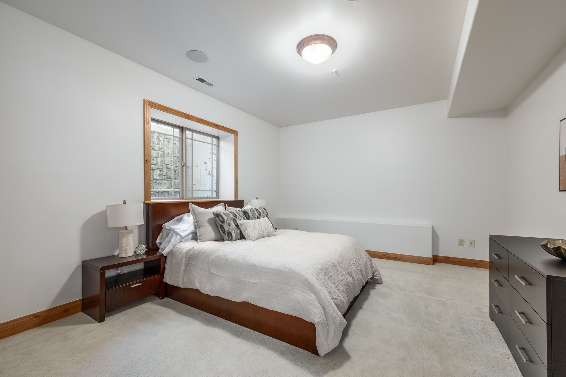  Modern Design Meets Alpine Charm in Jeremy Ranch - 物件實景