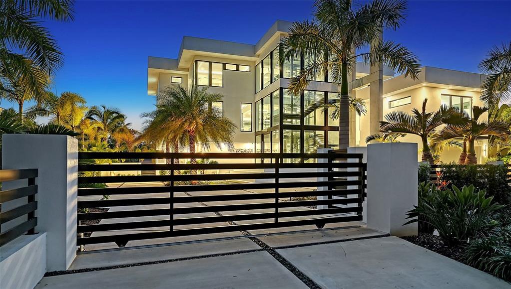 Sarasota, Florida, 34239, United States, 5 Bedrooms Bedrooms, ,8 BathroomsBathrooms,Residential,For Sale,1991570