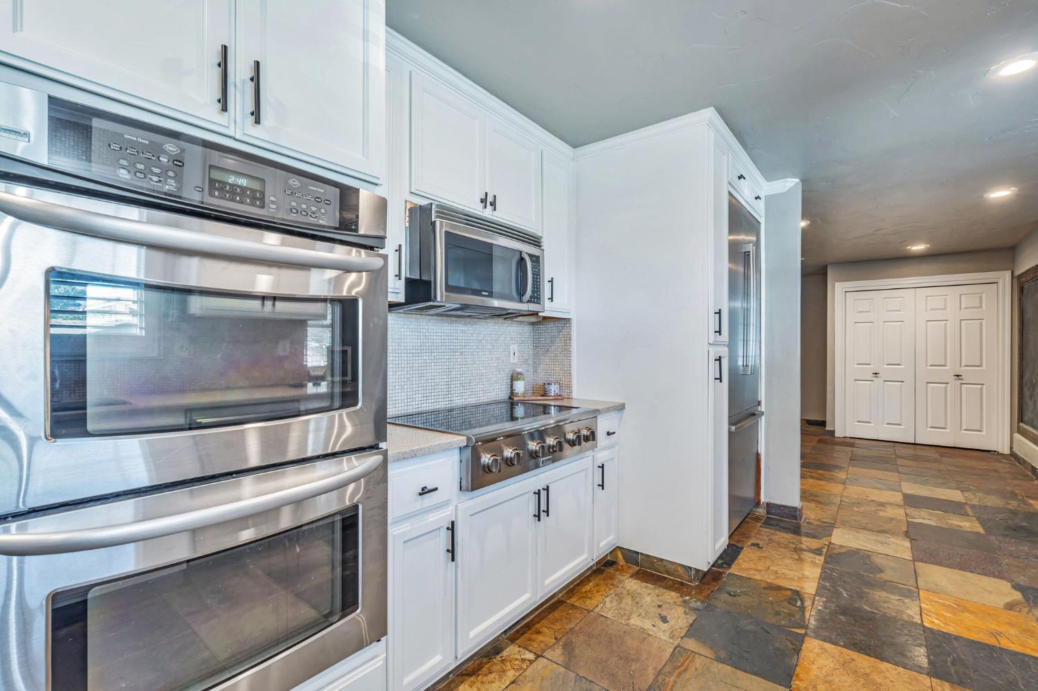 Stockton, California, 95207, United States, 3 Bedrooms Bedrooms, ,2 BathroomsBathrooms,Residential,For Sale,1915984