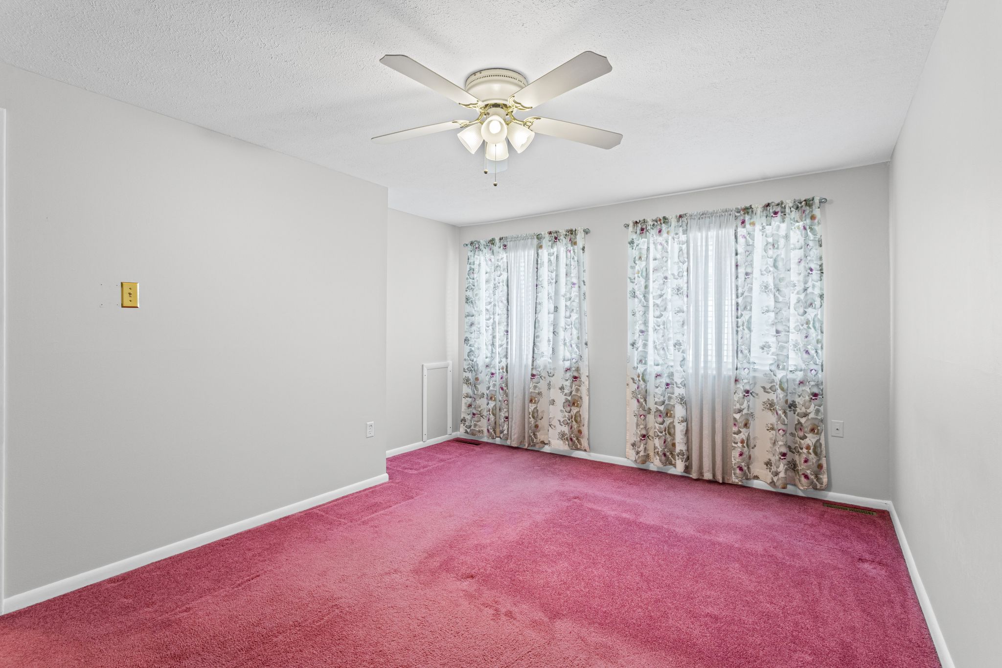  128 Arrowood Drive, Cranberry Township, PA 16066 - 物件實景