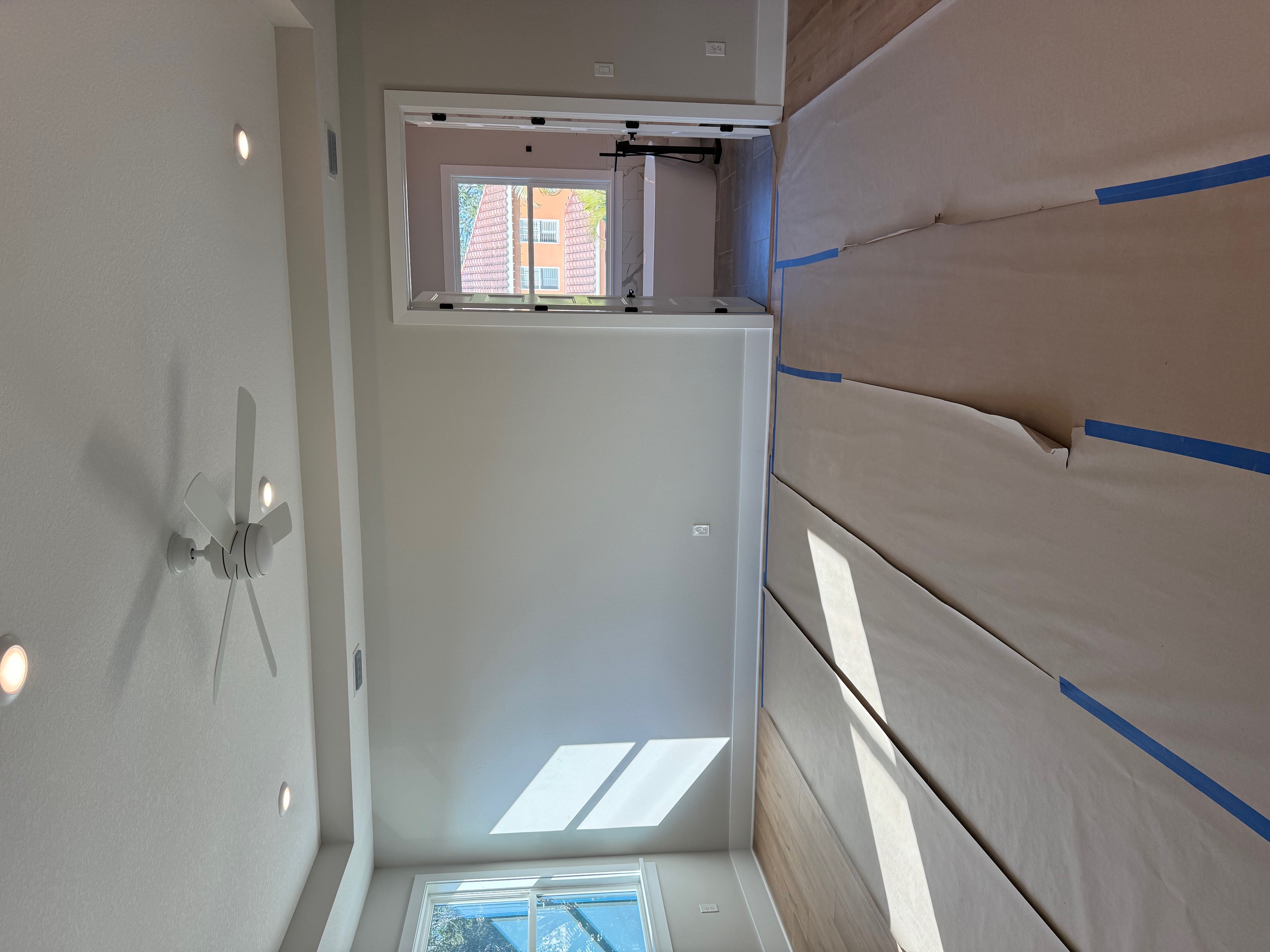 Tampa, Florida, 33611, United States, 5 Bedrooms Bedrooms, ,4 BathroomsBathrooms,Residential,For Sale,1992381