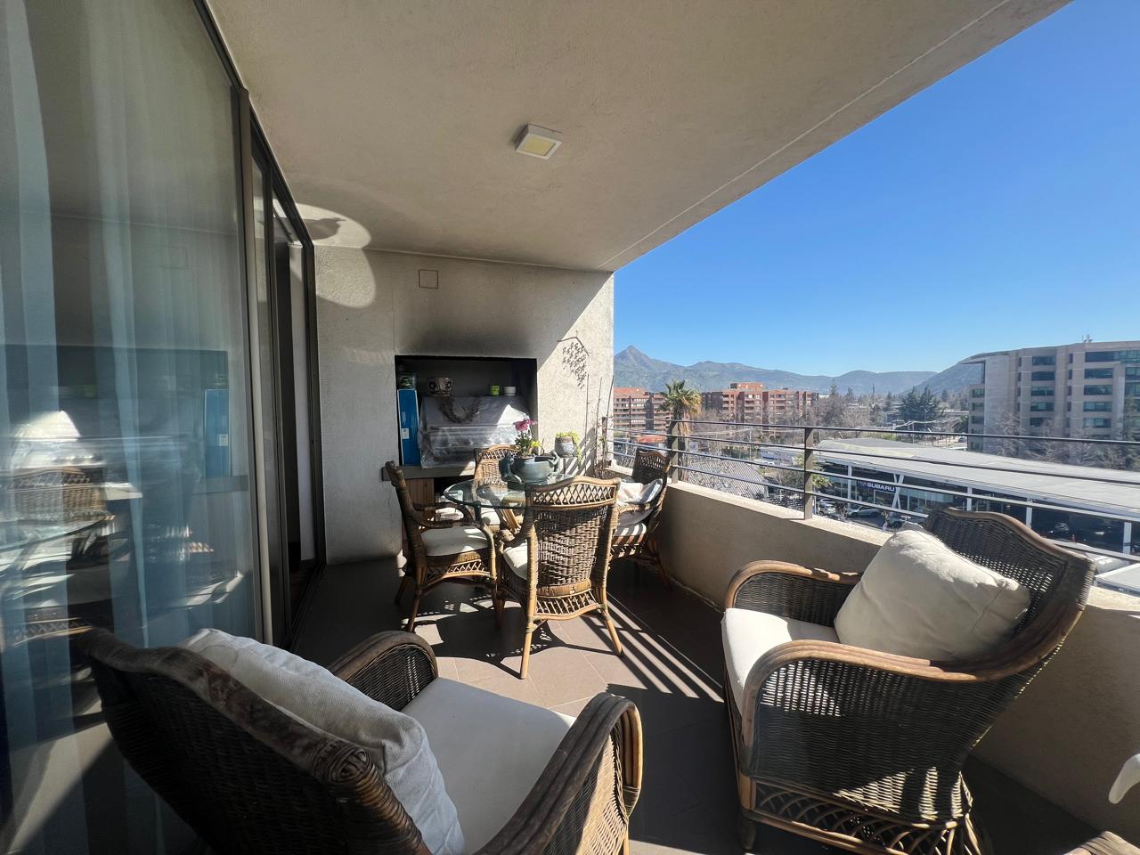 Lo Barnechea, Chile, 3 Bedrooms Bedrooms, ,4 BathroomsBathrooms,Residential,For Sale,1934460