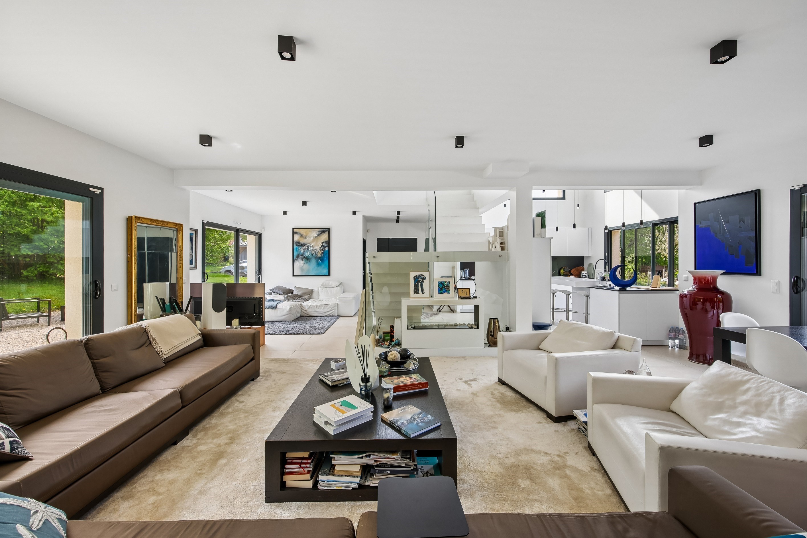  Modern luxury home - 物件實景