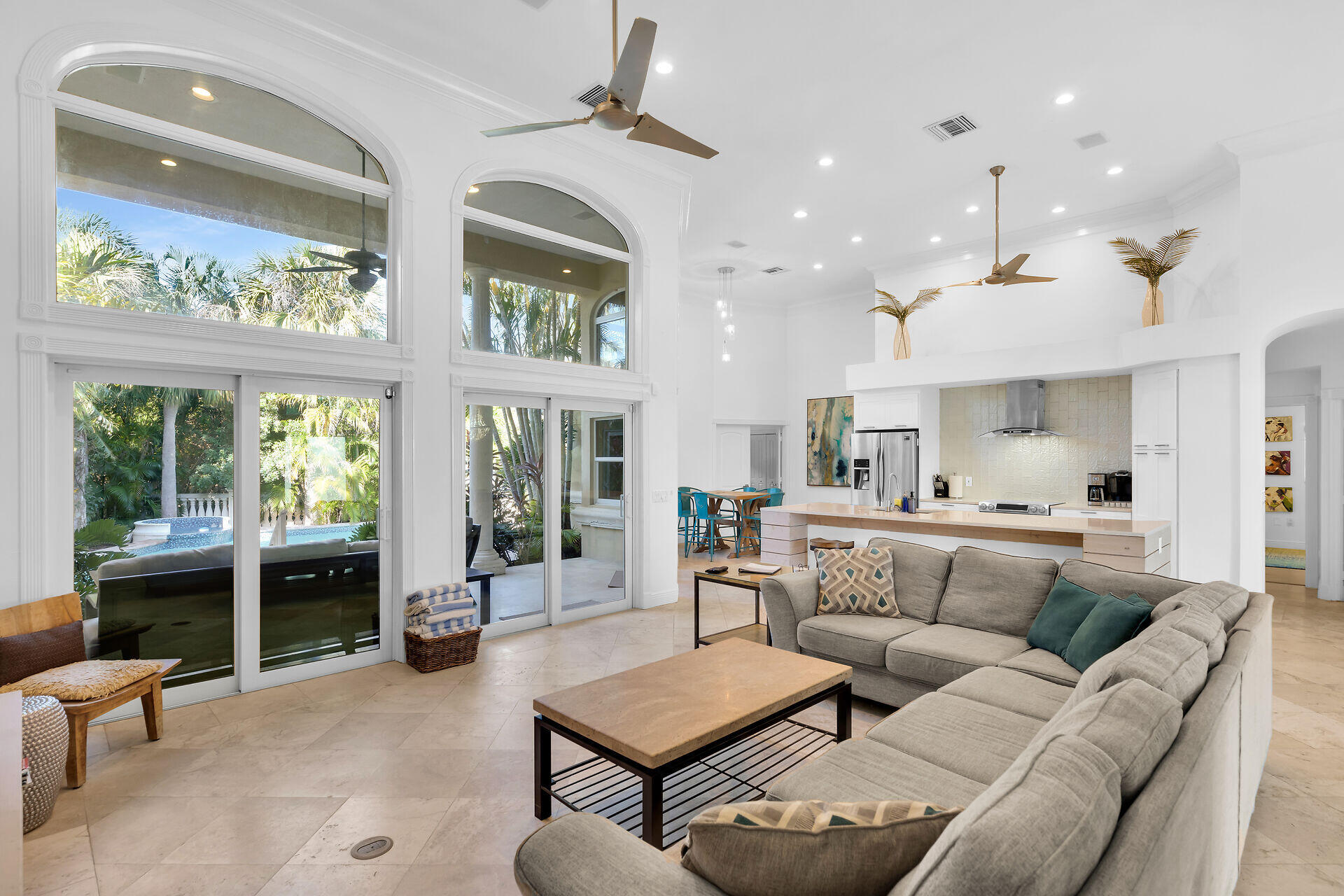 Key Colony, Florida, 33051, United States, 5 Bedrooms Bedrooms, ,3 BathroomsBathrooms,Residential,For Sale,2002039