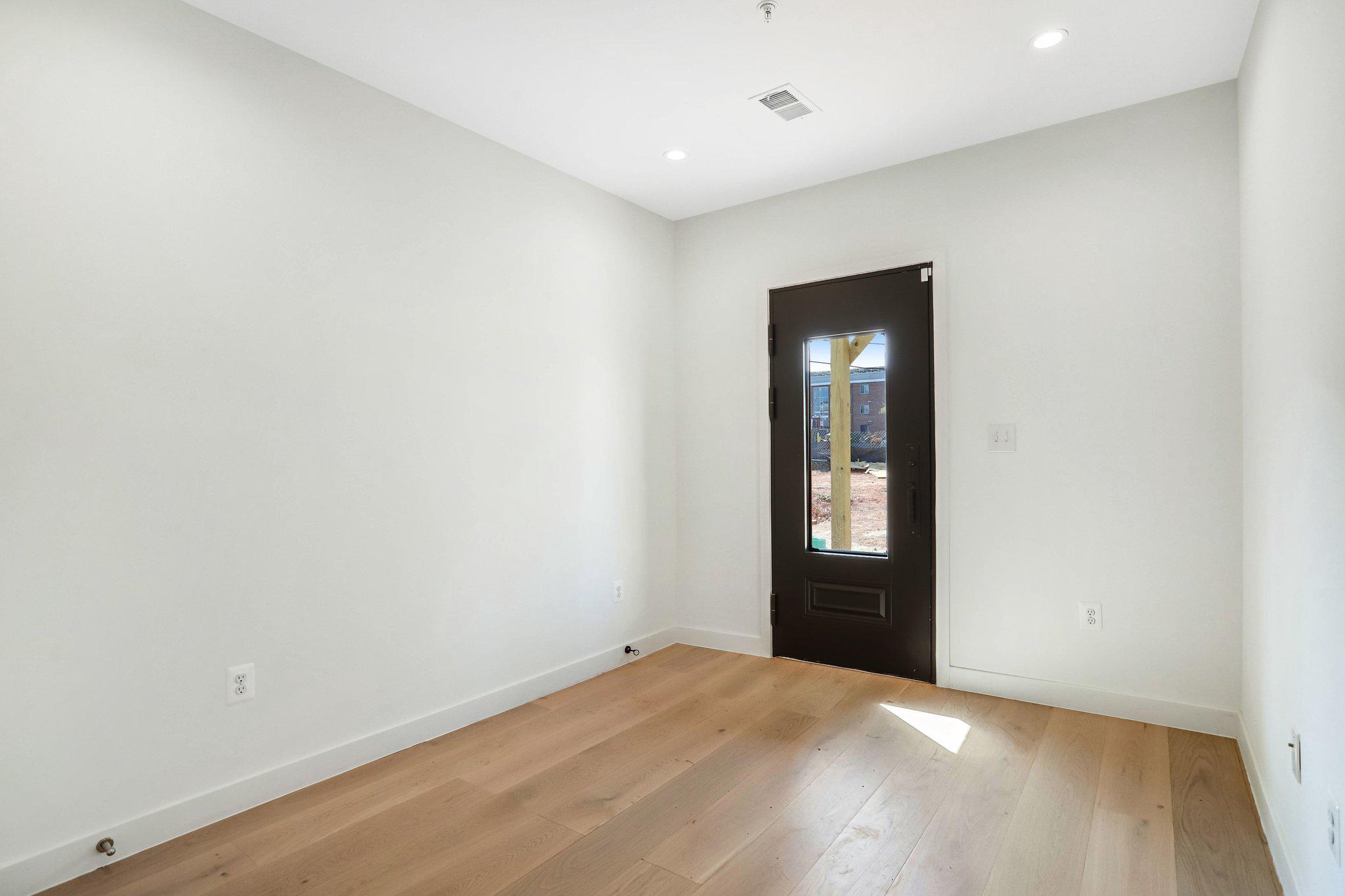  5221 F Street SE, Washington, DC, 20019 - 物件實景
