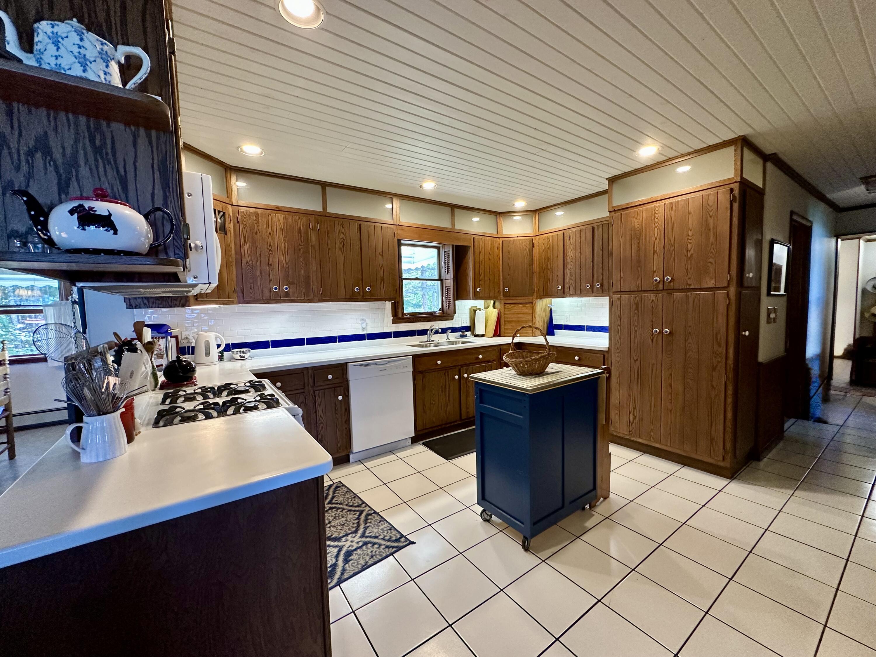 Ocqueoc, Michigan, 49759, United States, 2 Bedrooms Bedrooms, ,2 BathroomsBathrooms,Residential,For Sale,1925983