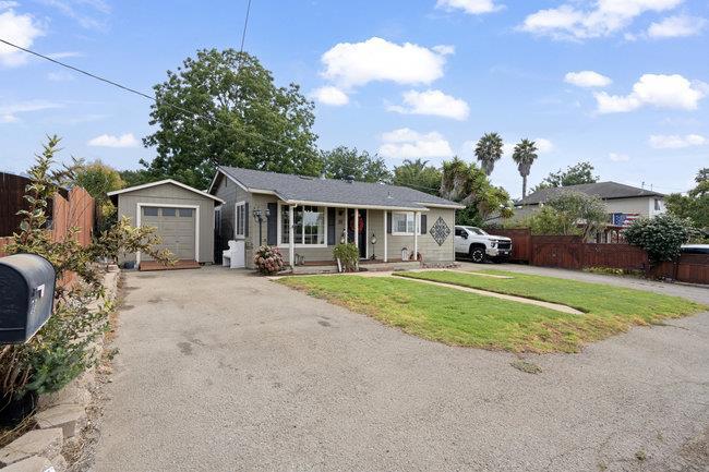 Watsonville, California, 95076, United States, 3 Bedrooms Bedrooms, ,2 BathroomsBathrooms,Residential,For Sale,1987376