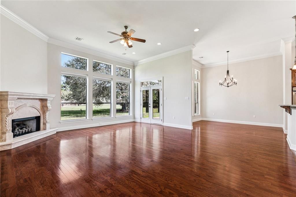 Madisonville, Louisiana, 70447, United States, 4 Bedrooms Bedrooms, ,4 BathroomsBathrooms,Residential,For Sale,1946948