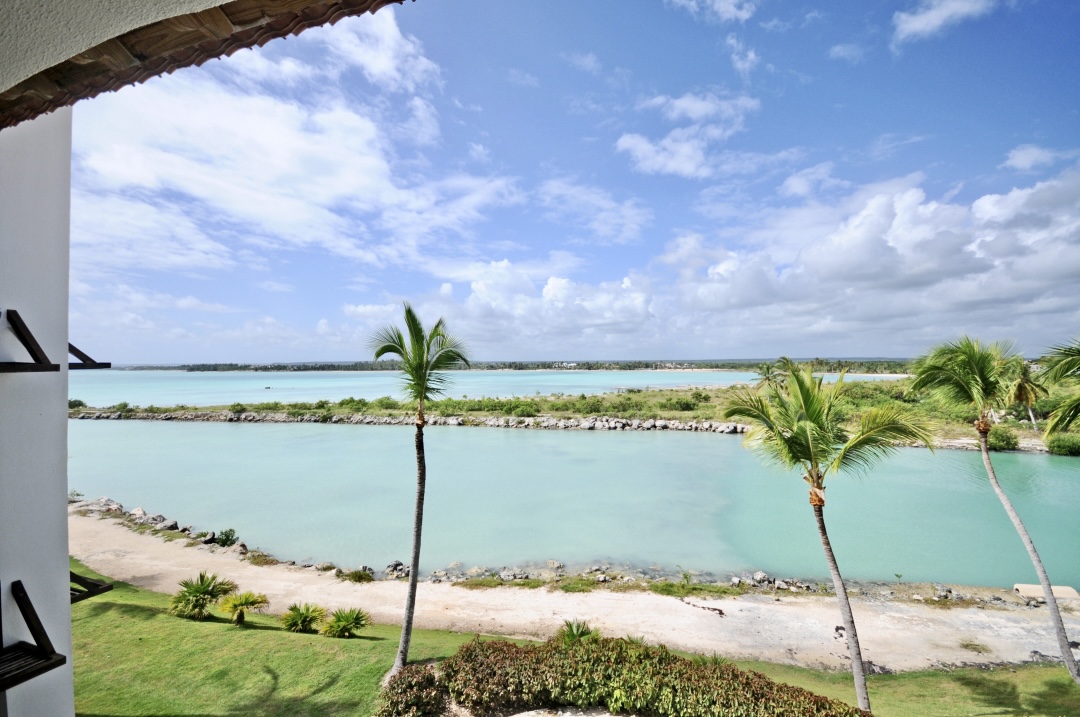 Gorgeous 2-Bedroom Beachfront Condo in Cap Cana in, Cap Cana, DO, 2 Bedrooms Bedrooms, ,3 BathroomsBathrooms,Residential,For Sale,Gorgeous 2-Bedroom Beachfront Condo in Cap Cana in,1630938