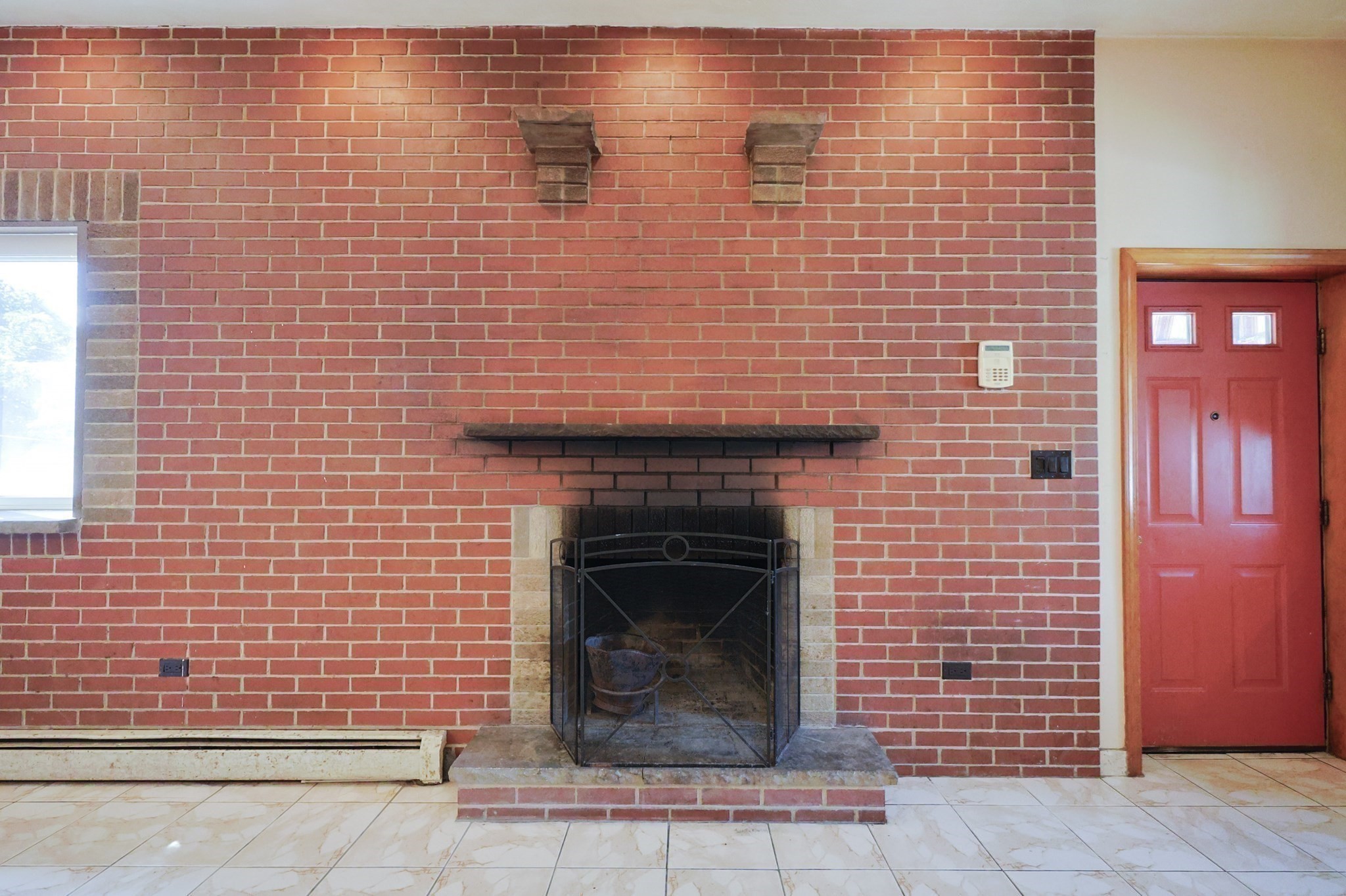 Revere, Massachusetts, 02151, United States, 4 Bedrooms Bedrooms, ,2 BathroomsBathrooms,Residential,For Sale,1934977