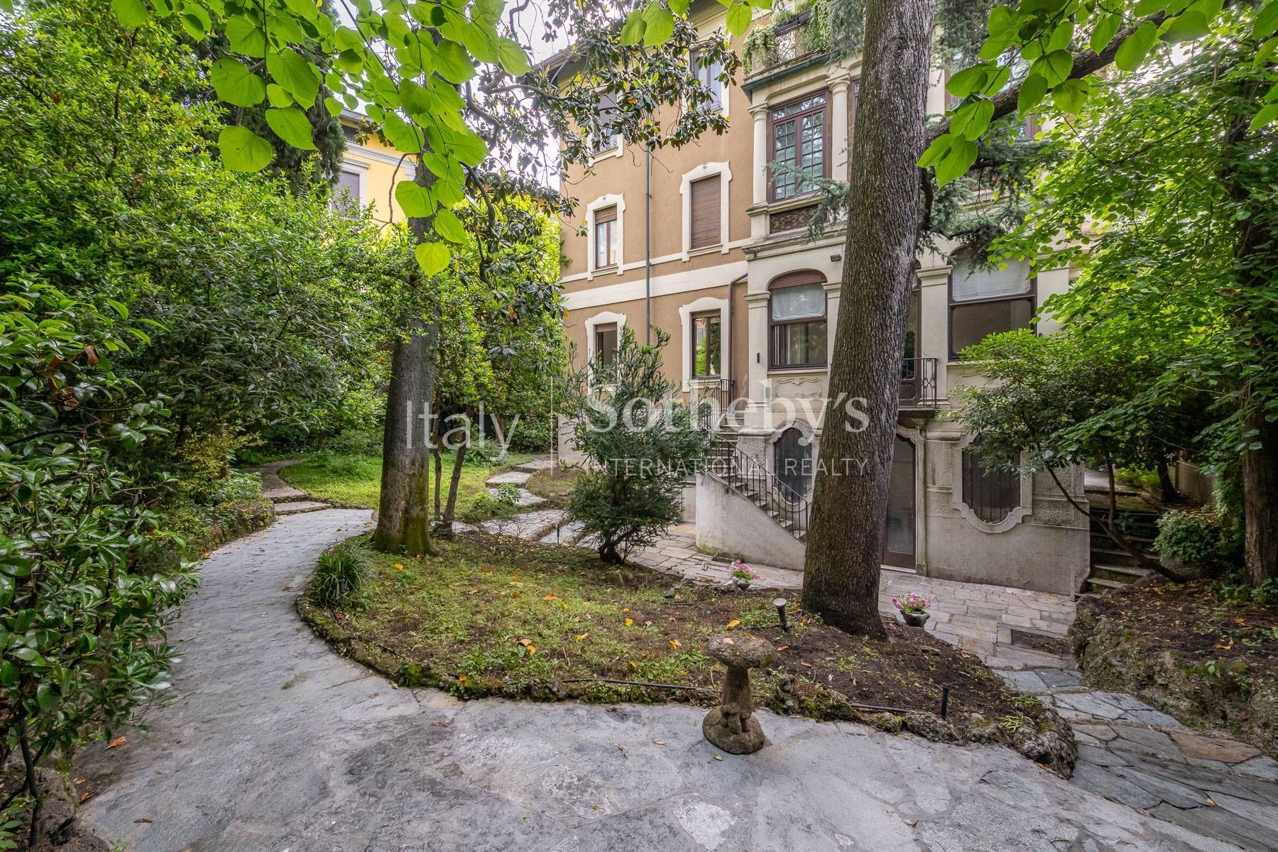  Beautiful apartment with garden in a period building - 物件實景