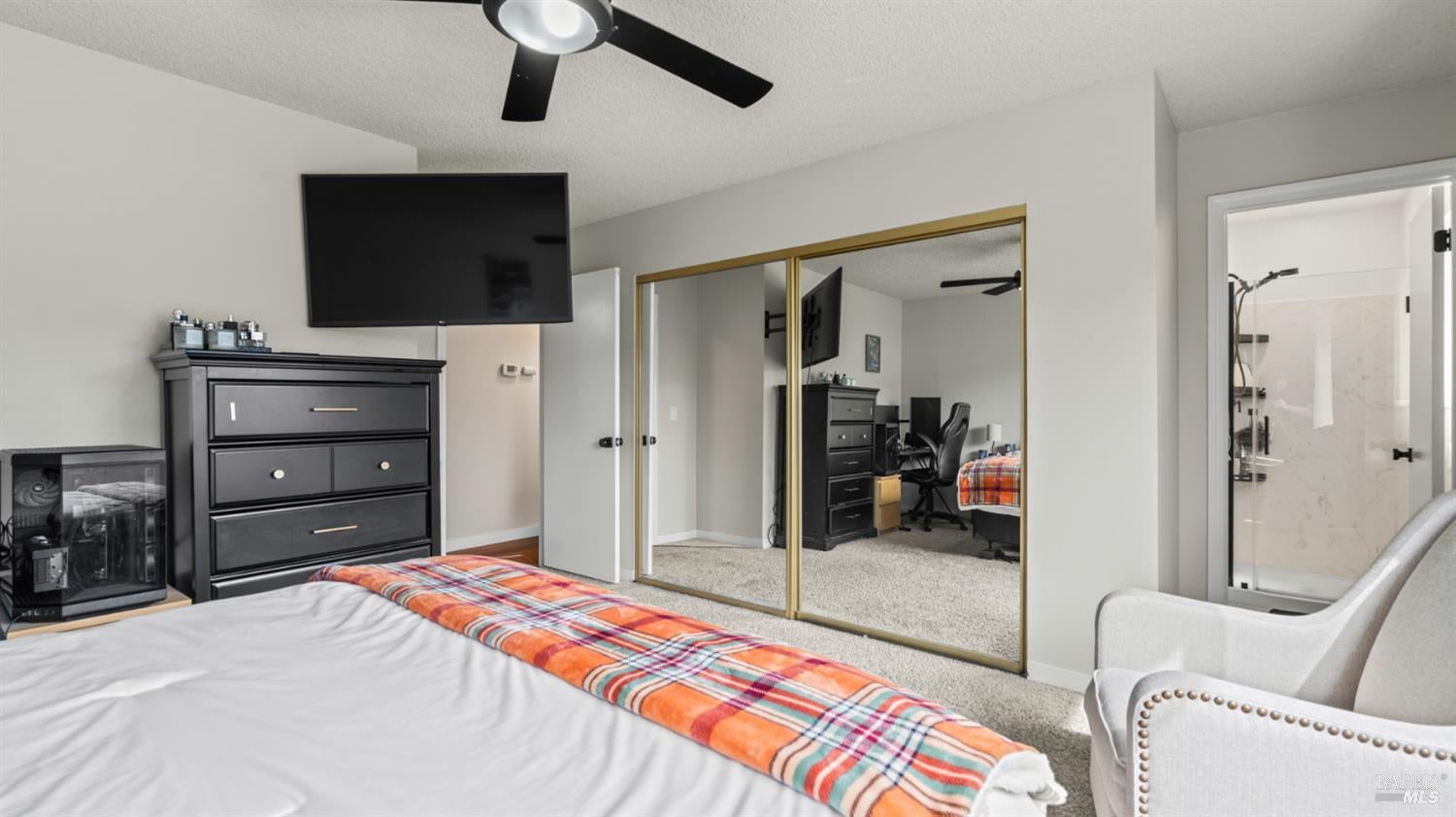 Vacaville, California, 95687, United States, 3 Bedrooms Bedrooms, ,2 BathroomsBathrooms,Residential,For Sale,1959239