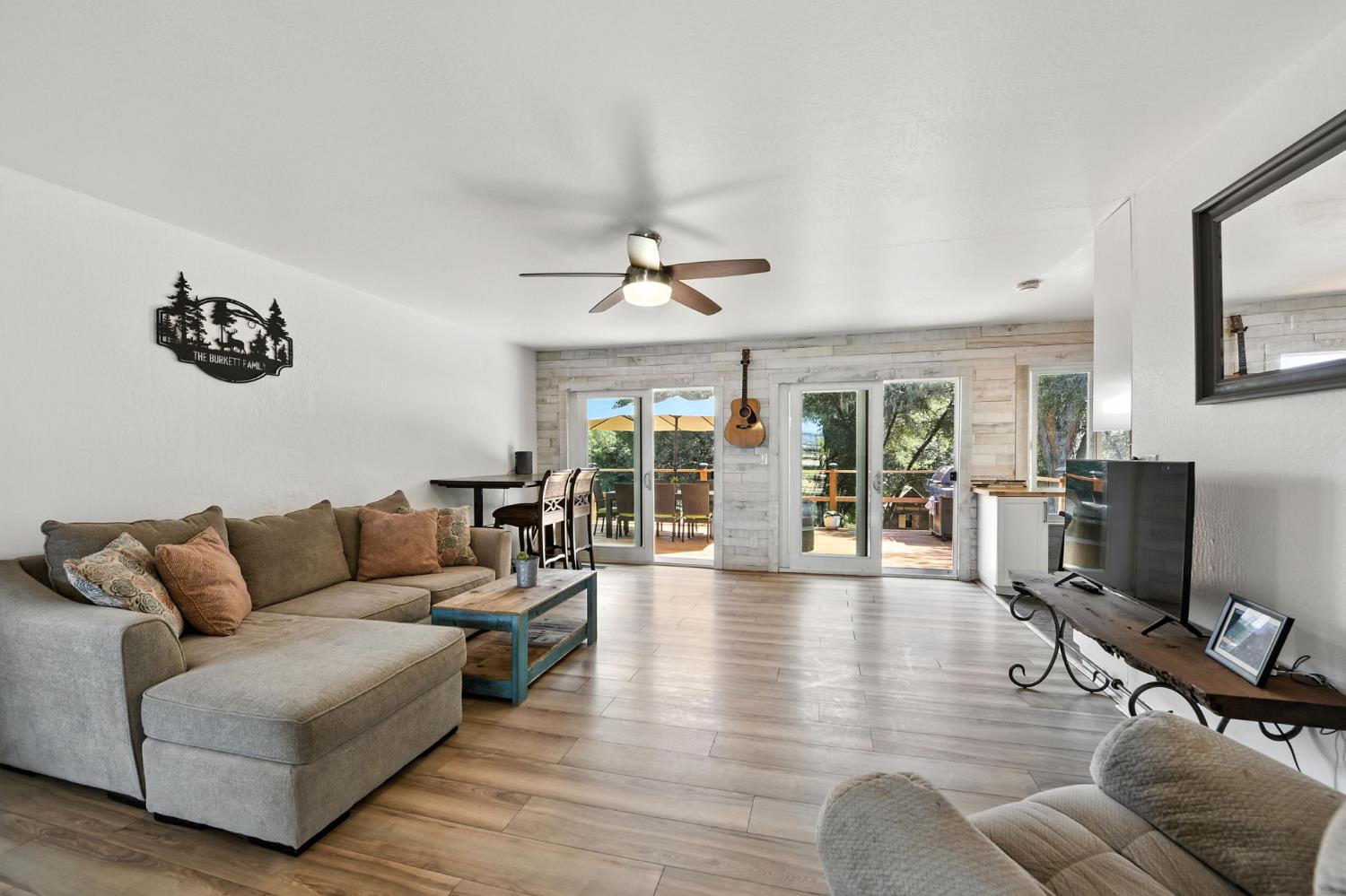 Somerset, California, 95684, United States, 3 Bedrooms Bedrooms, ,2 BathroomsBathrooms,Residential,For Sale,1901793