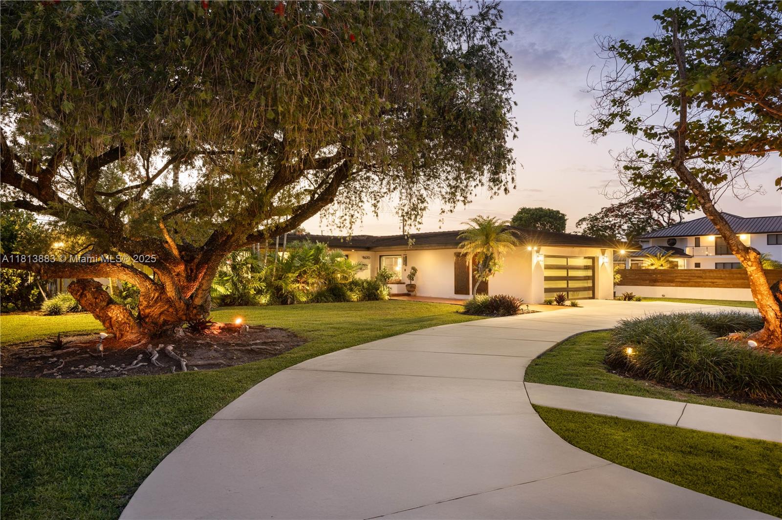 Miami, Florida, 33176, United States, 4 Bedrooms Bedrooms, ,3 BathroomsBathrooms,Residential,For Sale,1849943
