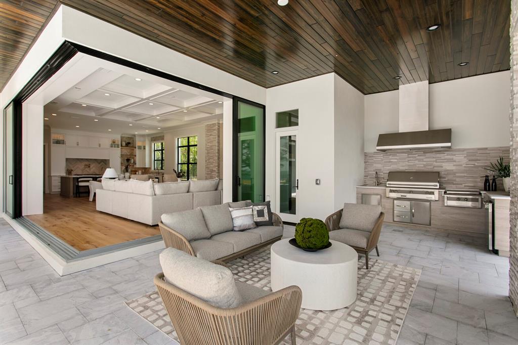 5032 W Longfellow Avenue, Tampa, Florida, 33629, United States, 5 Bedrooms Bedrooms, ,8 BathroomsBathrooms,Residential,For Sale,5032 W Longfellow Avenue,1414104