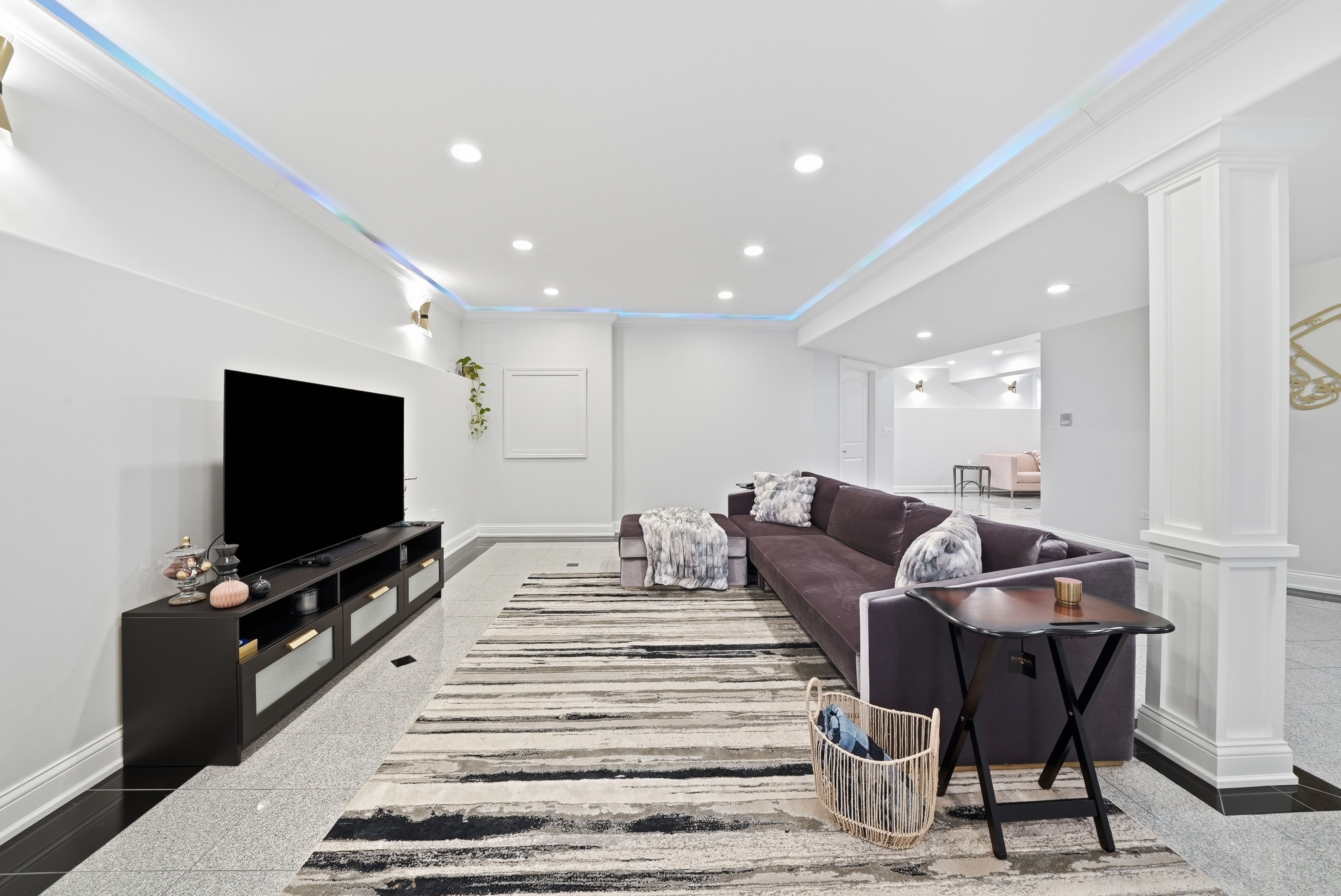  Perfectly Positioned in the Prestigious Golfview Hills Community of Hinsdale - 物件實景