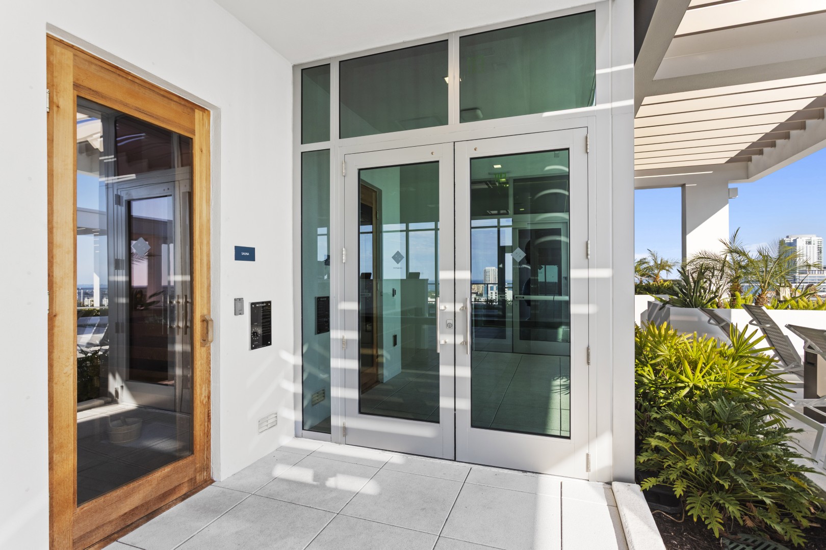 St Petersburg, Florida, 33701, United States, 3 Bedrooms Bedrooms, ,3 BathroomsBathrooms,Residential,For Sale,2018618