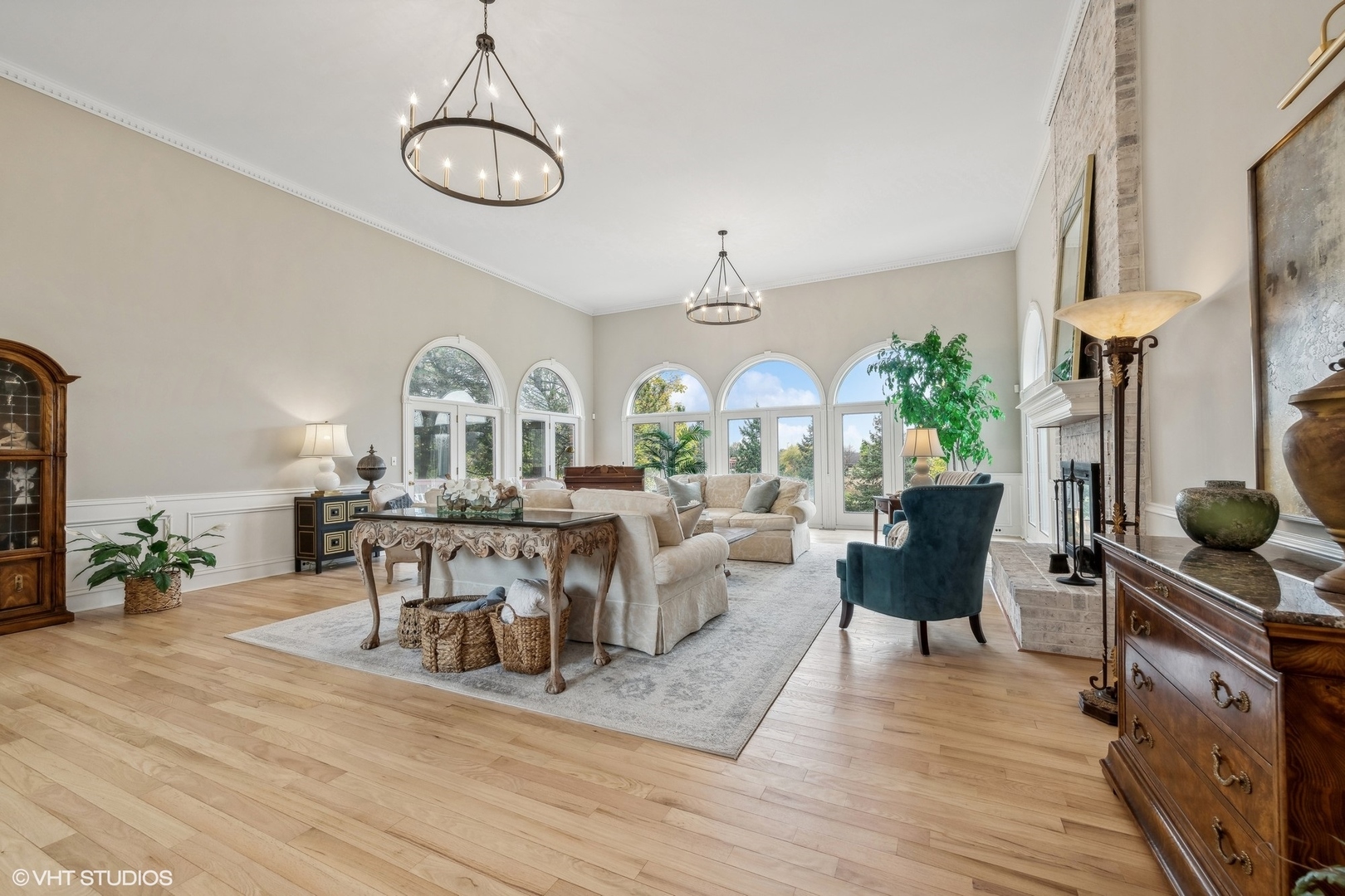 Inverness, Illinois, 60010, United States, 5 Bedrooms Bedrooms, ,6 BathroomsBathrooms,Residential,For Sale,1927406