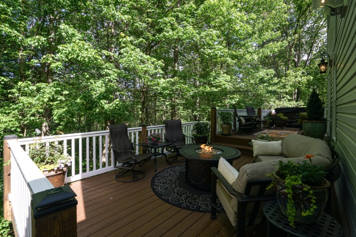 Horner, West Virginia, 26732, United States, 4 Bedrooms Bedrooms, ,4 BathroomsBathrooms,Residential,For Sale,1955004